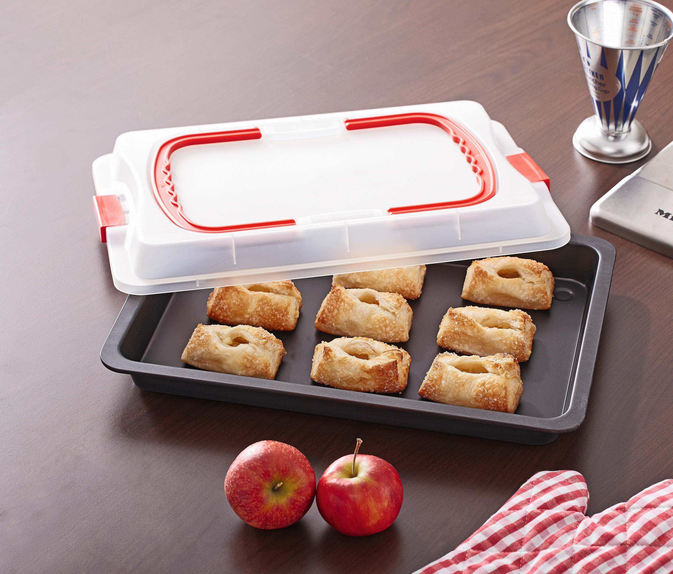 PLECH NA PEČENÍ  29/42/4 cm - černá/průhledné, Basics, kov/plast (29/42/4cm) - Dr.Oetker