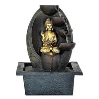 SZOBOR - Basics, műanyag (21,5/19/27,8cm)