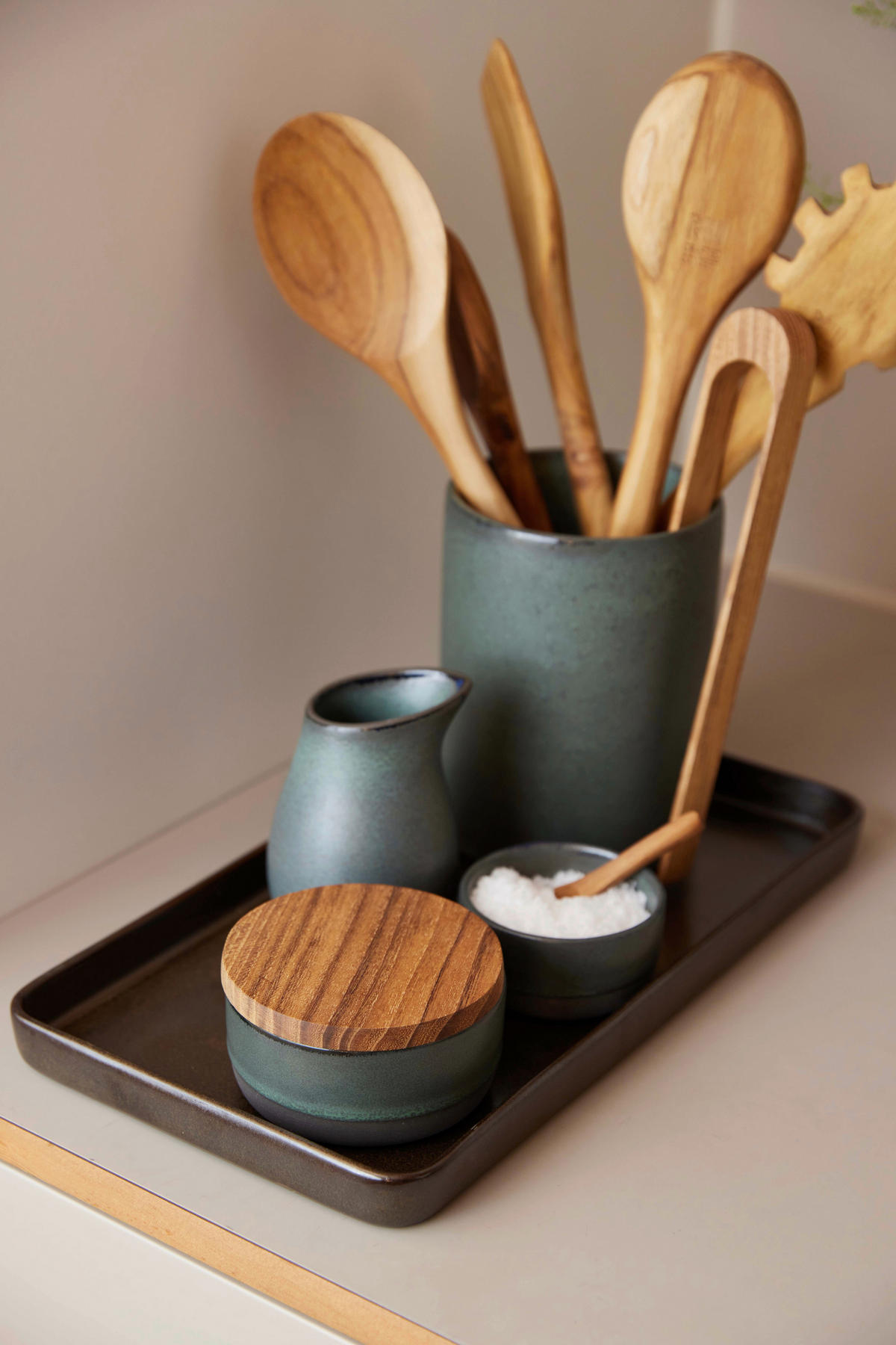 SERVIERPLATTE RAW  - Braun, Basics, Keramik (34/18/3cm) - Aida