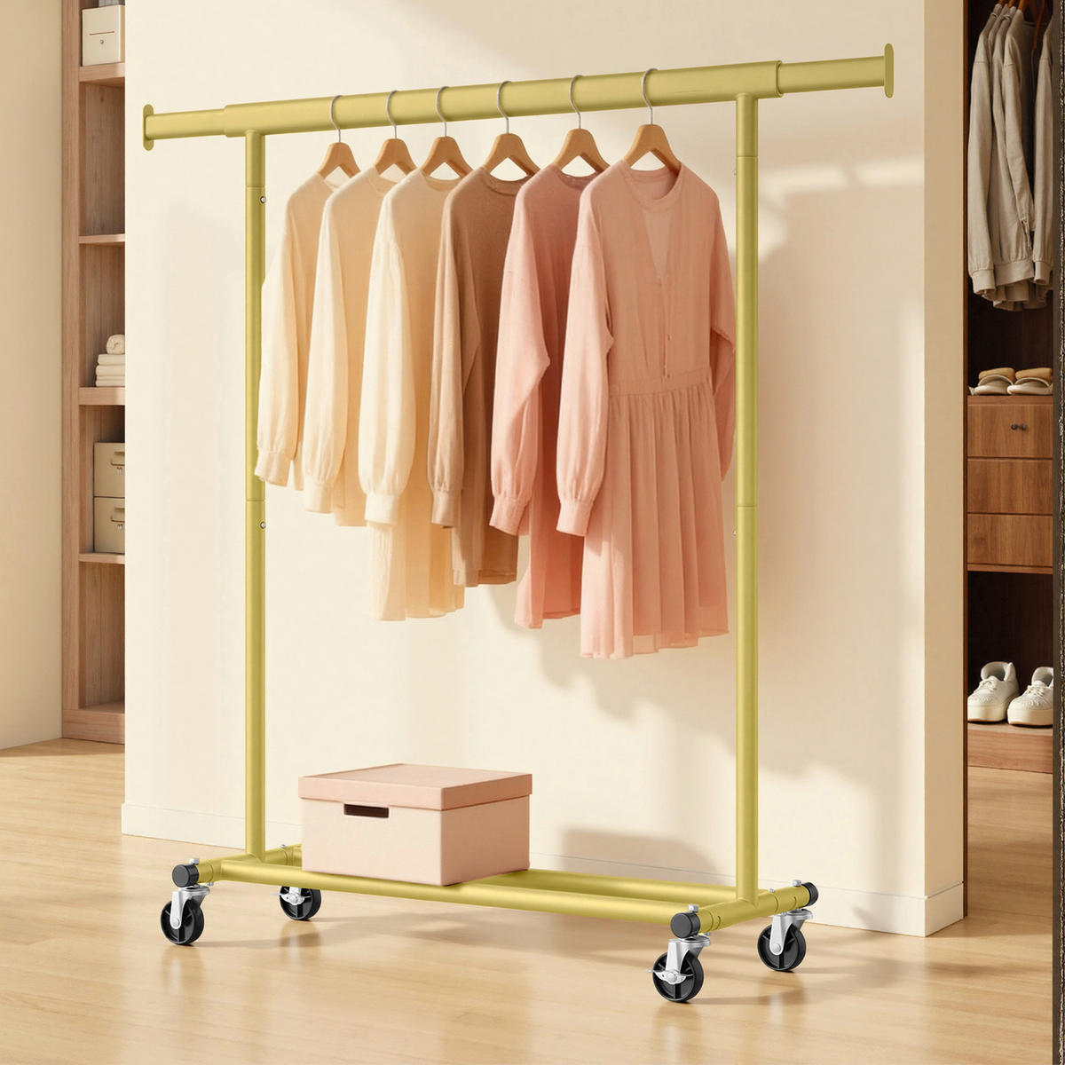 KLEIDERSTÄNDER in Goldfarben 92-132/161,5/45 cm   - Goldfarben, Trend, Kunststoff/Metall (92-132/161,5/45cm) - Boxxx