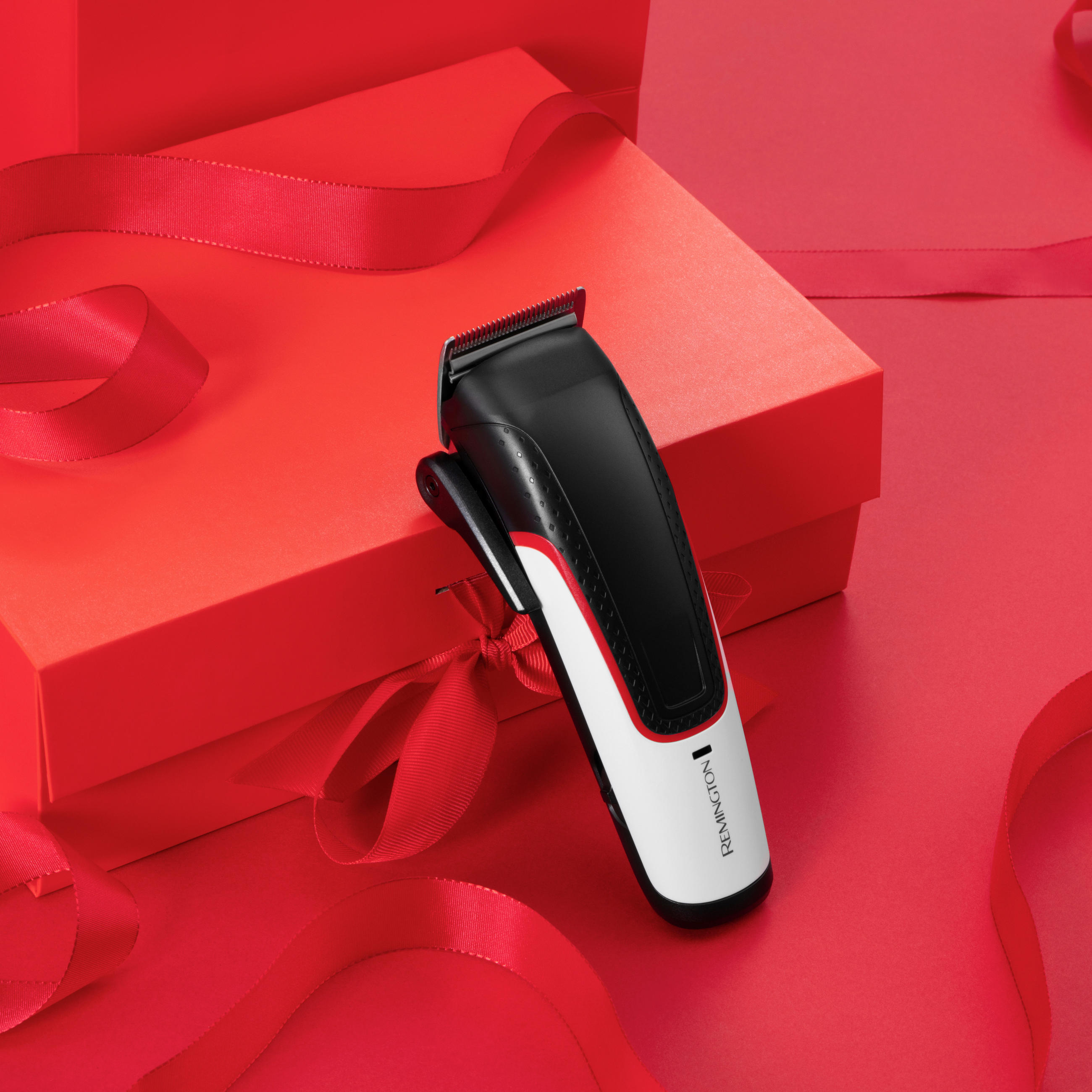 Thumbnail - Russell Hobbs Haarschneider, Rot, Schwarz, Weiß, Kunststoff, 5x4x17 cm, Grüner Punkt, selbstschärfende Klingen, Freizeit...