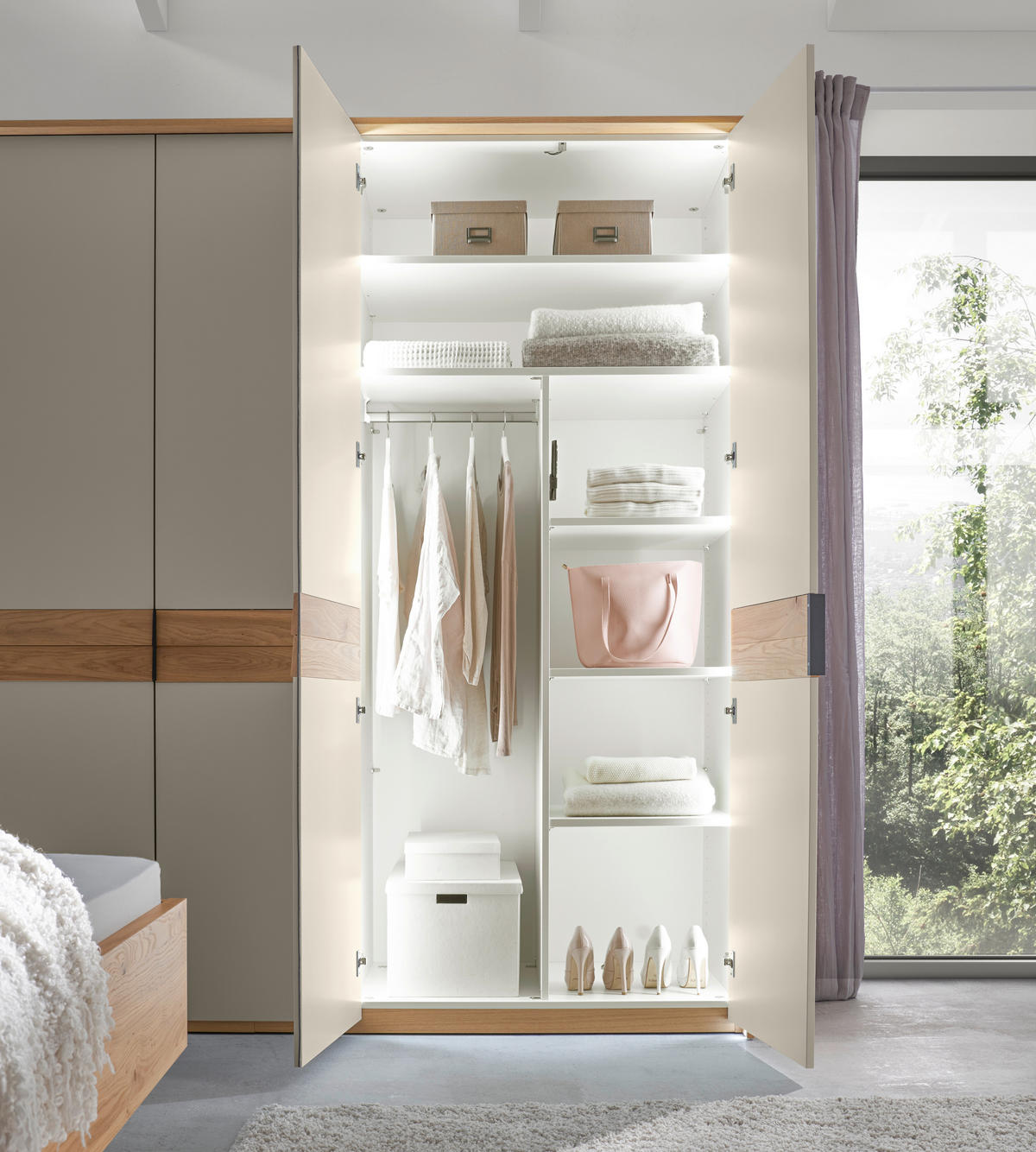 DREHTÜRENSCHRANK 249,6/229,4/59,5 cm,  in Eichefarben, Sandfarben, 5 Tür(en)  - Sandfarben/Eichefarben, Design, Holz/Holzwerkstoff (249,6/229,4/59,5cm) - Dieter Knoll