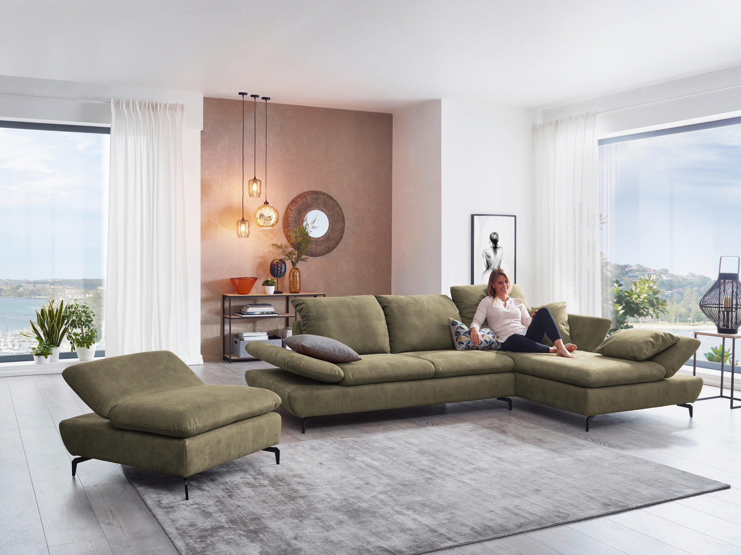 ECKSOFA in Flachgewebe Olivgrün  315/200 cm  - Schwarz/Olivgrün, Design, Textil/Metall (315/200cm) - Chilliano