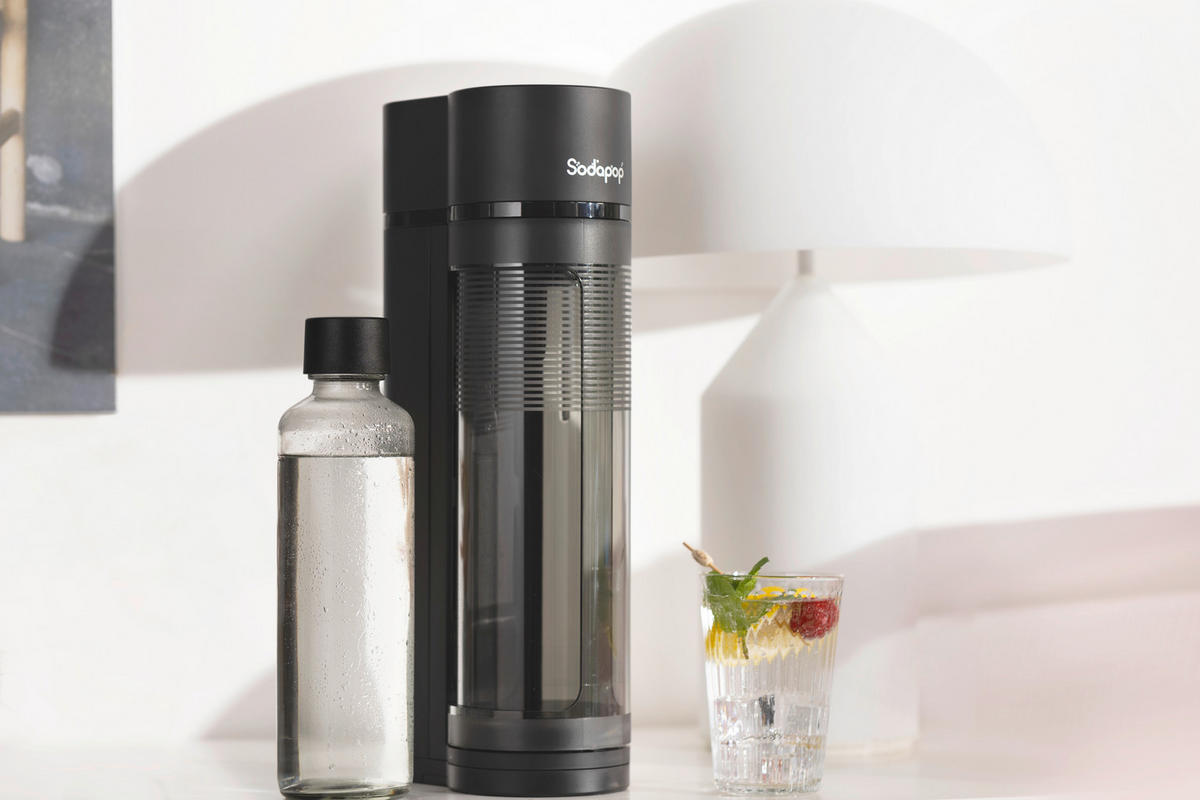 WASSERSPRUDLER Logan  - Schwarz Hochglanz, Basics, Glas/Kunststoff (11.2/42.6/18.8cm) - Sodapop