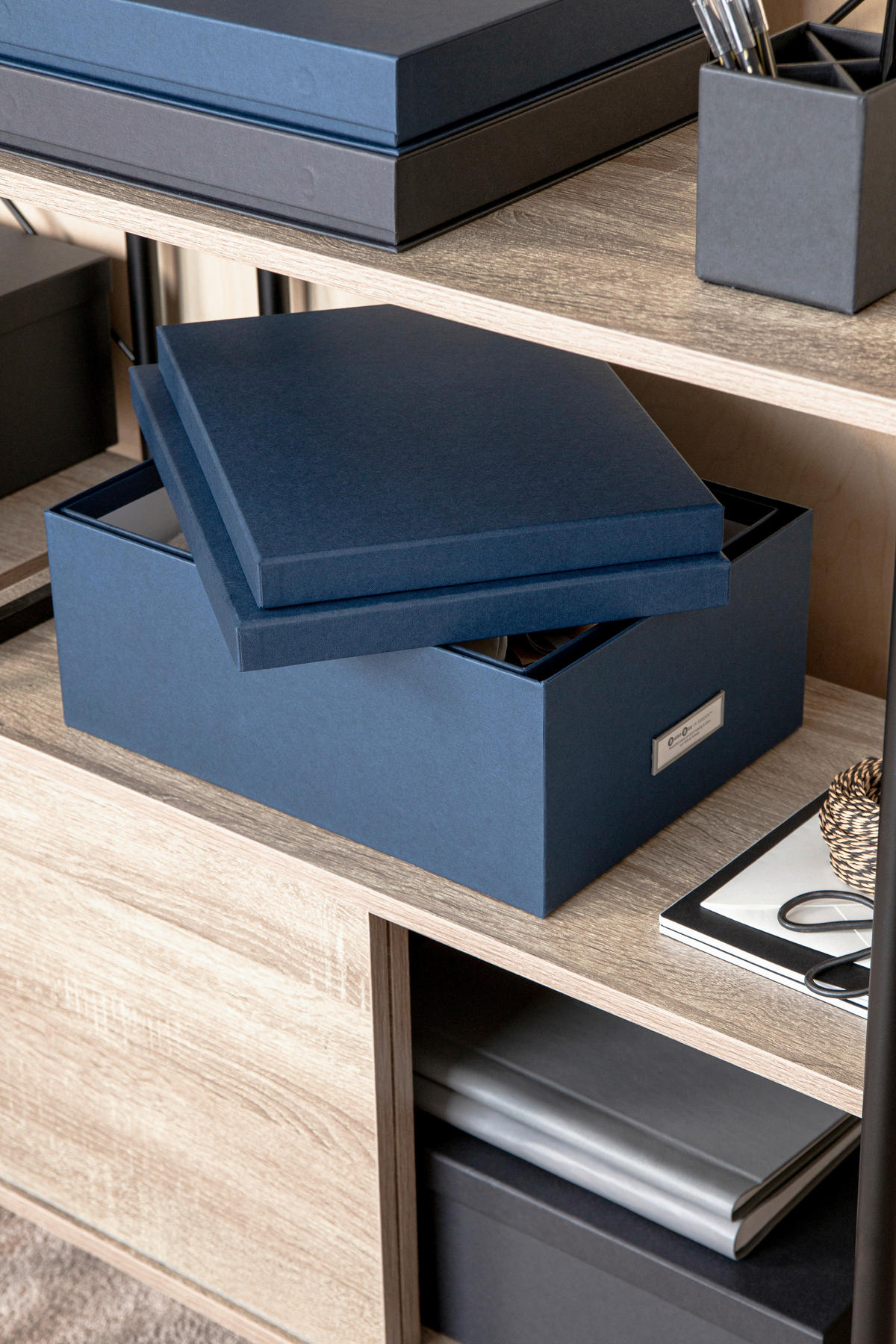 AUFBEWAHRUNGSBOX 36.5/26.5/14.5 cm  - Dunkelblau, Basics, Karton/Papier (36.5/26.5/14.5cm)