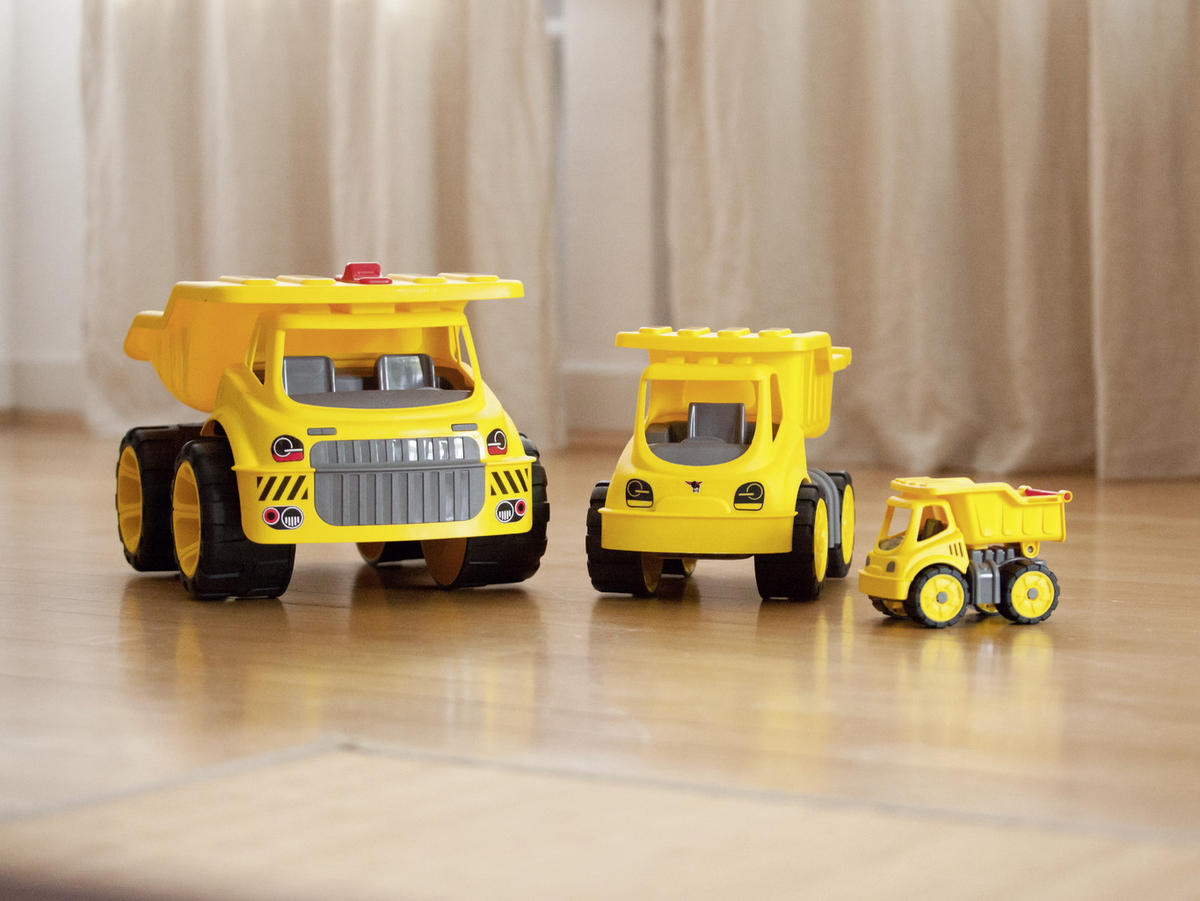 SPIELZEUGAUTO - Gelb/Schwarz, Basics, Kunststoff (25/11/14cm) - Simba