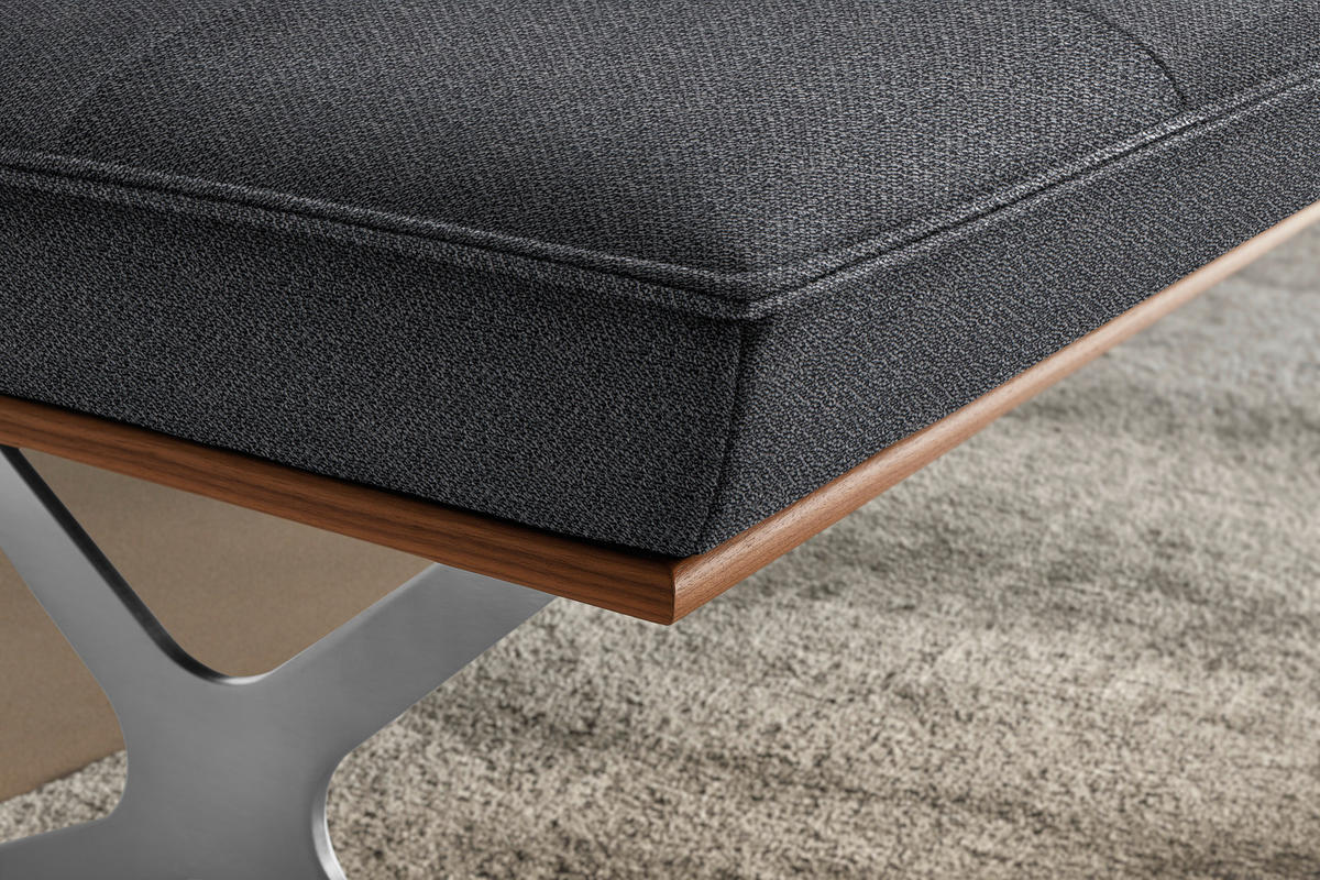 SITZBANK 214/88/66 cm  in Grau, Nussbaumfarben, Nickelfarben  - Edelstahlfarben/Nussbaumfarben, Design, Holz/Textil (214/88/66cm) - Koinor
