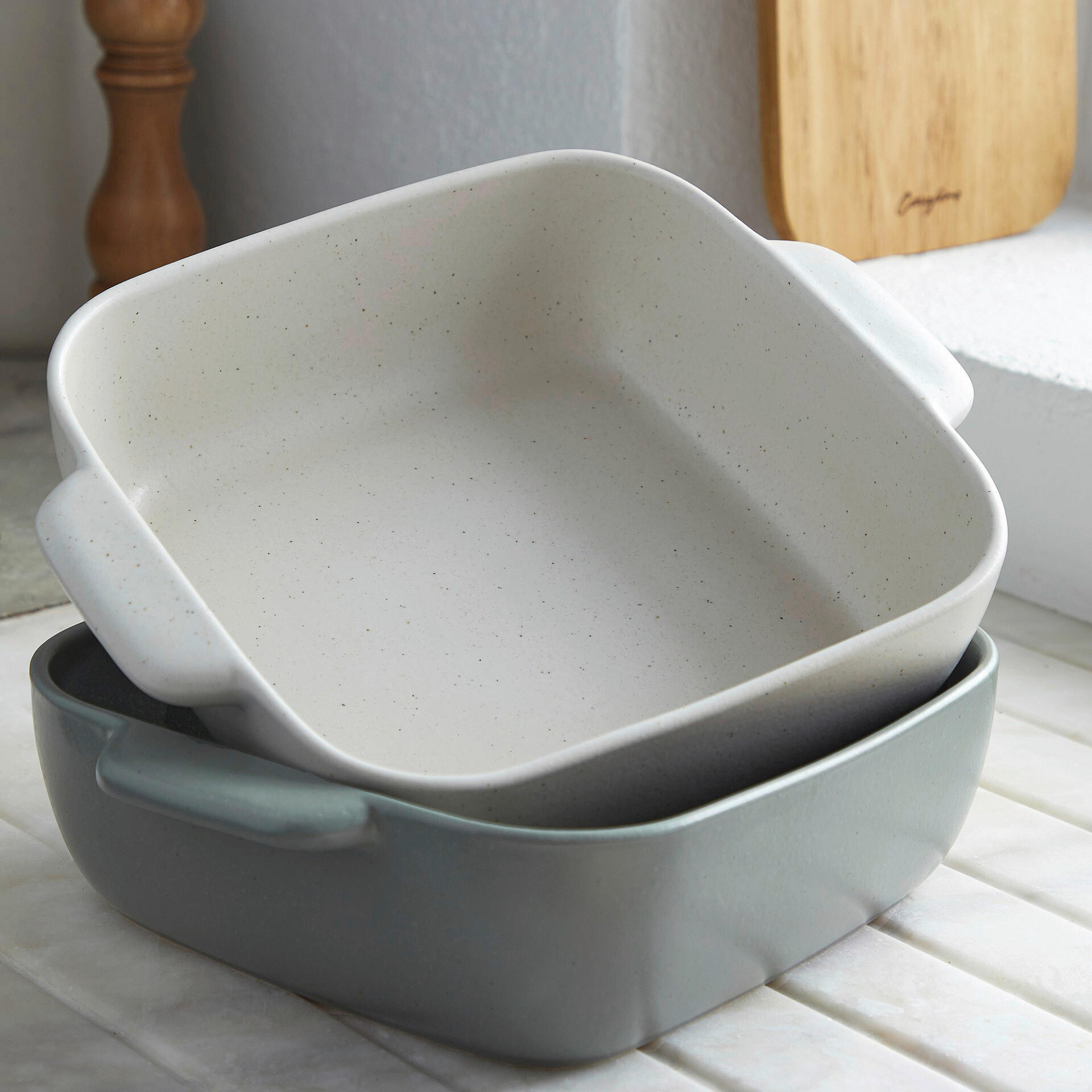 AUFLAUFFORM Keramik Feinsteinzeug - Salbeigrün, Basics, Keramik (31/31/8cm) - Costa Nova