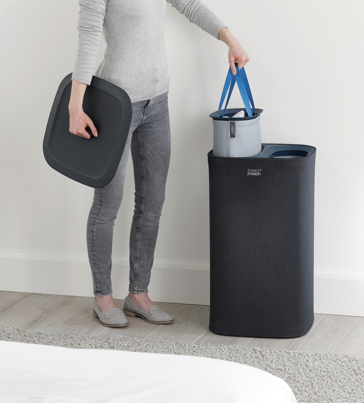 KOŠARA ZA PERILO - črna, Basics, tekstil (39,5/71/39,5cm) - Joseph Joseph