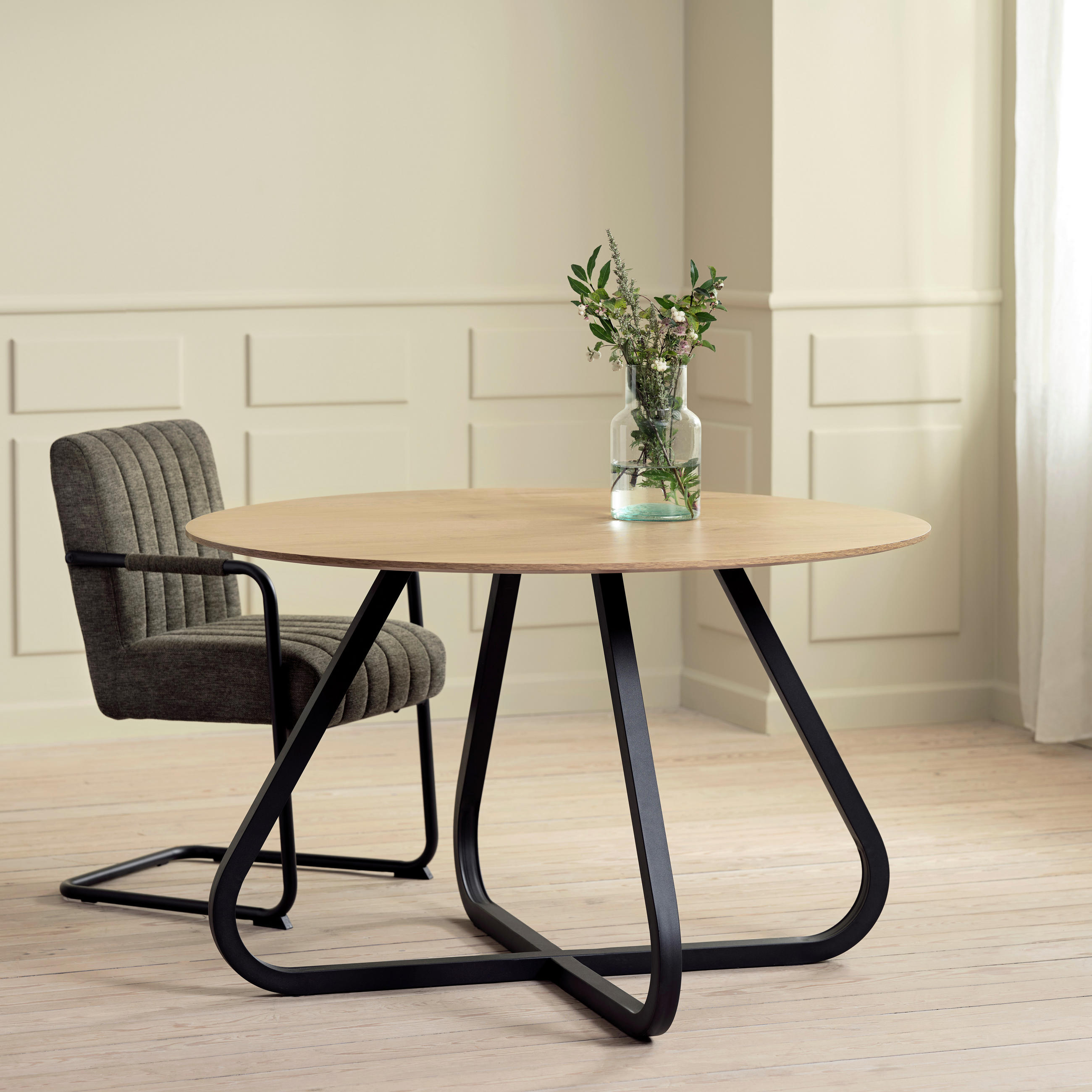 MATBORD i trämaterial 120/120/75 cm   - svart/ekfärgad, Basics, metall/trämaterial (120/120/75cm) - Boxxx
