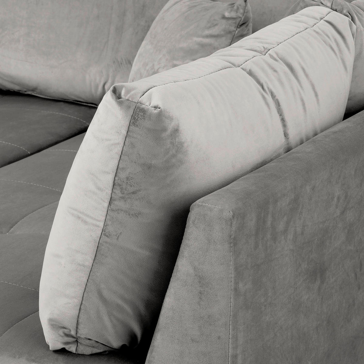 ECKSOFA inkl. Hocker Ariella Grau Samt Rückenkissen, Hocker  - Naturfarben/Grau, Design, Holz/Textil (231/161cm) - Livetastic