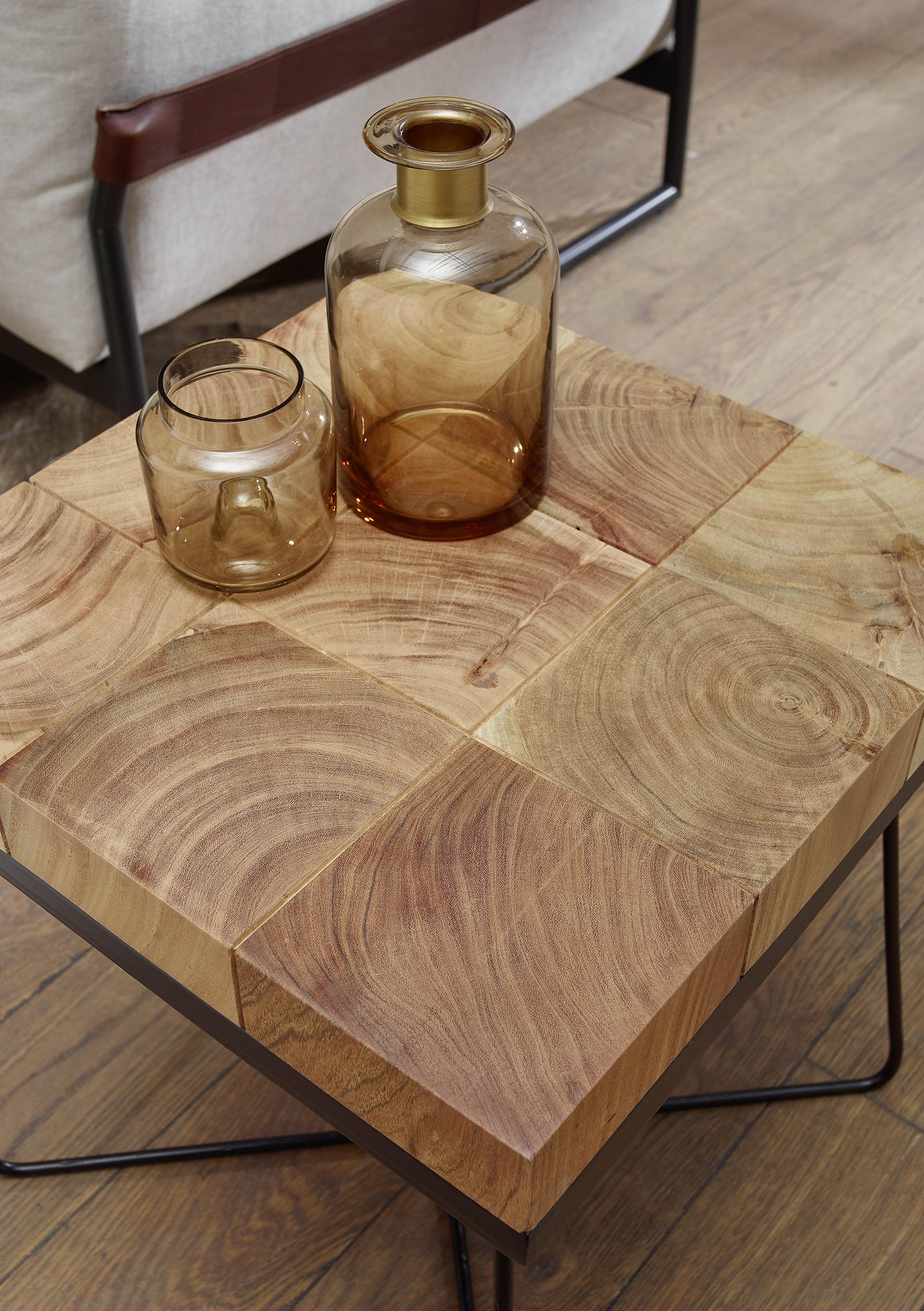 Beistelltisch "Zari" , Akazie massiv quadratisch Akaziefarben  - Schwarz/Akaziefarben, Design, Holz/Metall (45/51/45cm) - MID.YOU