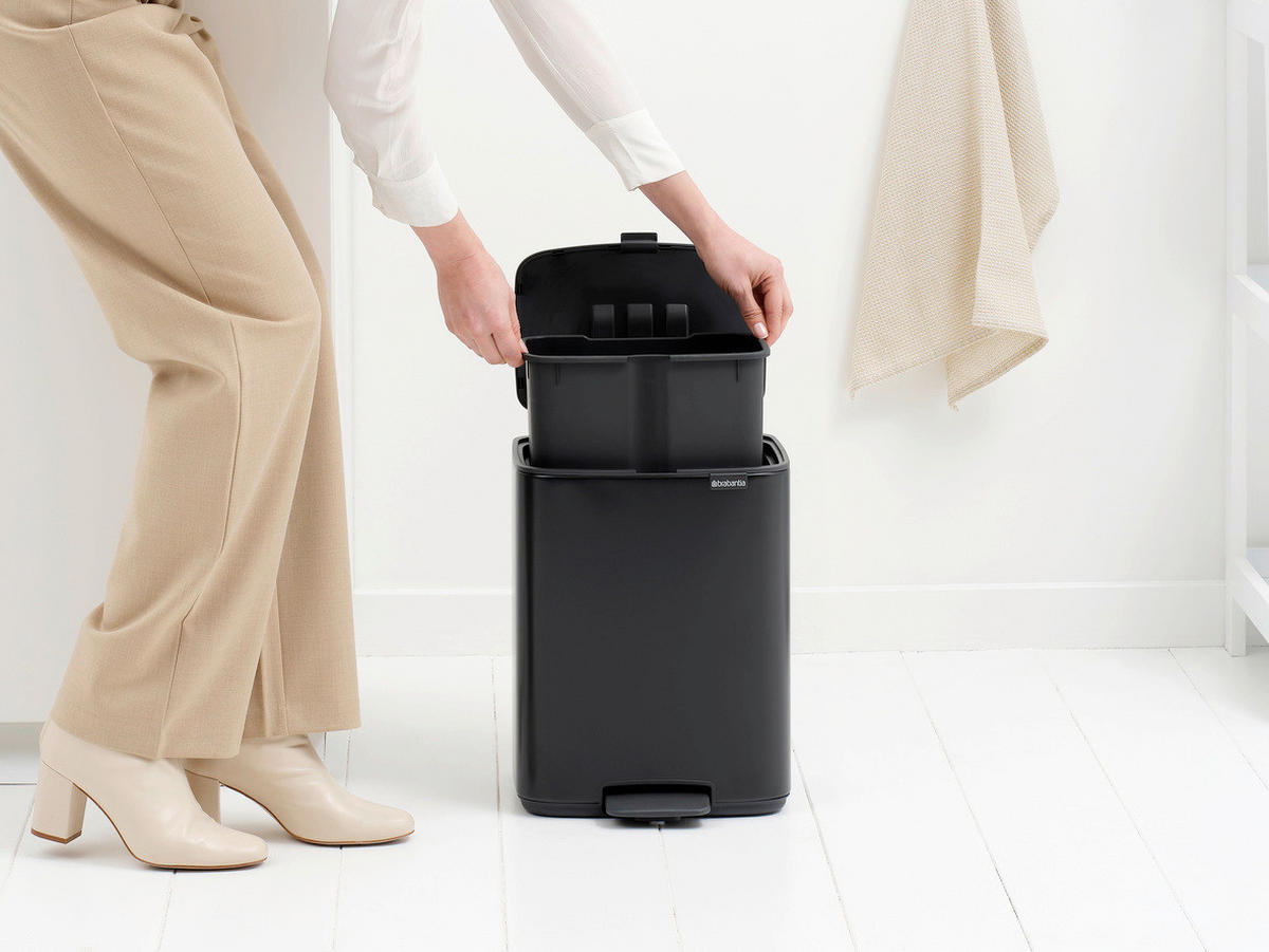 KOŠ S NOŽNOM PAPUČICOM  12 l  Bo  - crna/antracit, Design, metal/plastika (29/36,5/25,5cm) - Brabantia