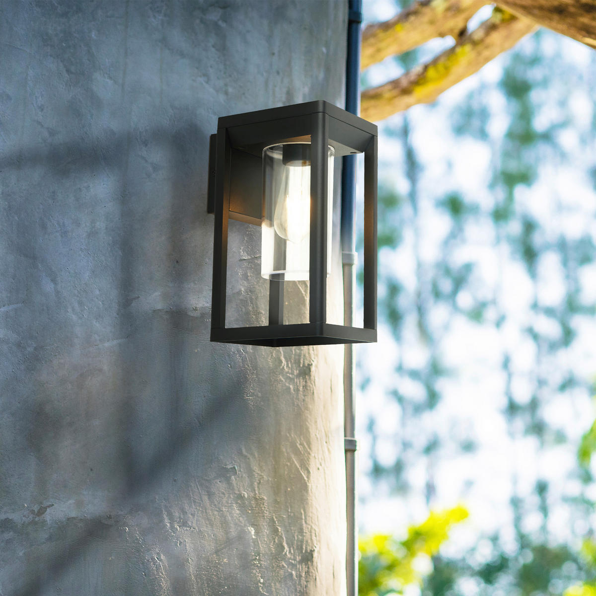VÄGGLAMPA UTOMHUS - svart, Basics, metall/plast (15/27cm)