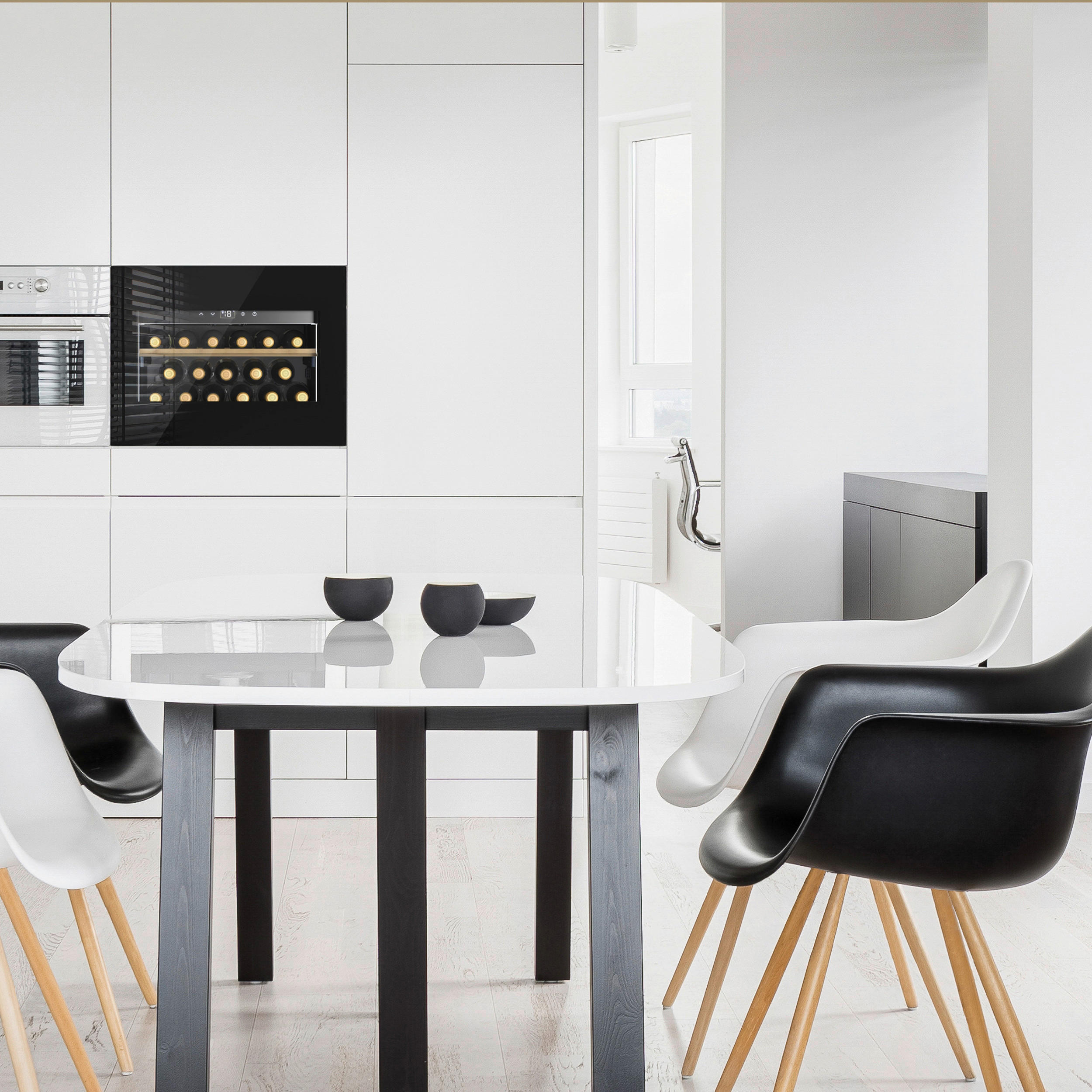 WEINKÜHLSCHRANK WineExcellence WE 17  - Schwarz, Basics, Glas (59,5/45,5/57,5cm) - CASO Design