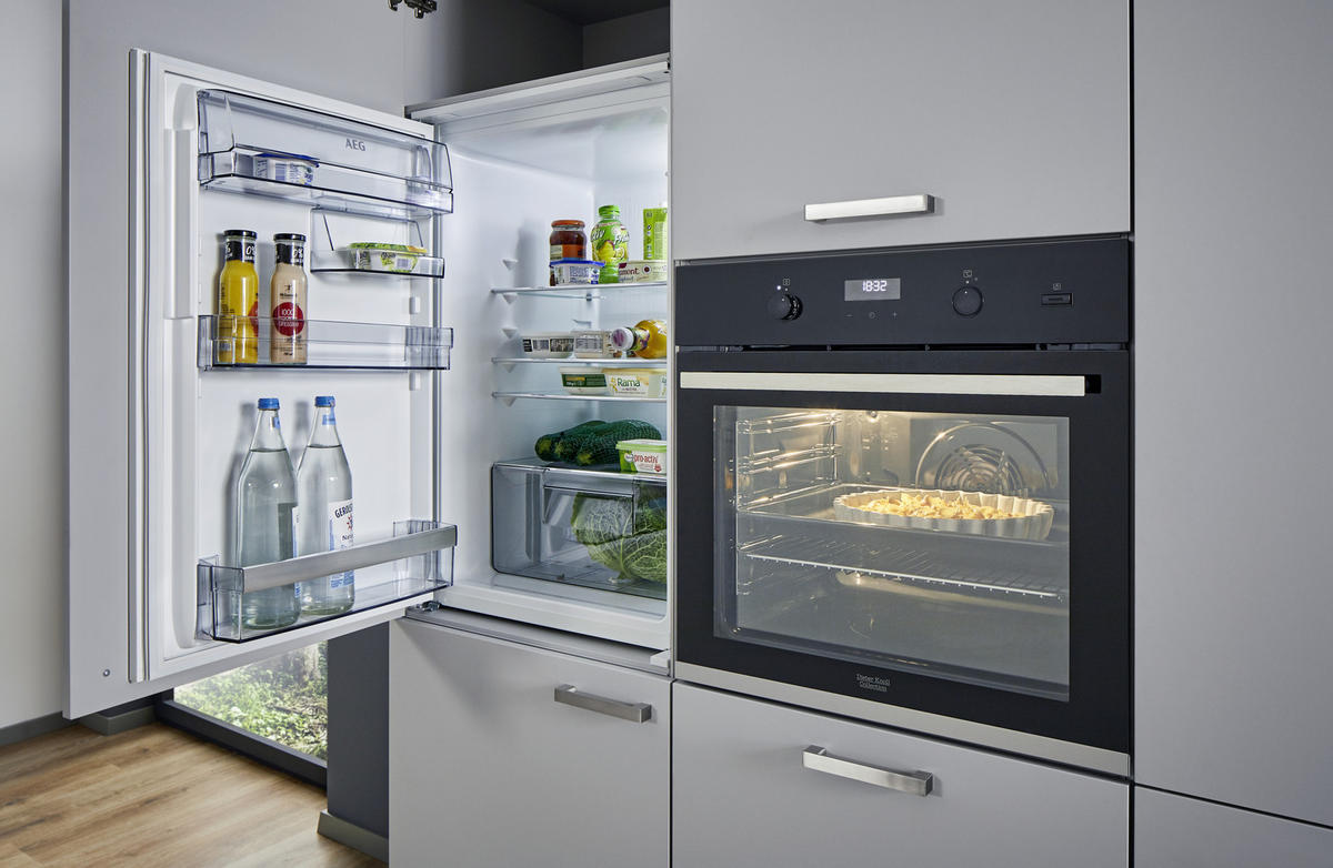KUCHYNĚ NA MÍRU DK001 - šedá, Design, kompozitní dřevo - Dieter Knoll