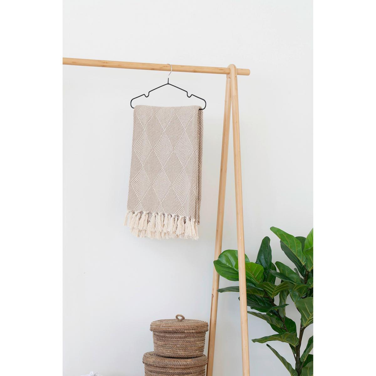 WOHNDECKE Bursa 180/130 cm  - Beige/Weiß, Basics, Textil (180/130cm)