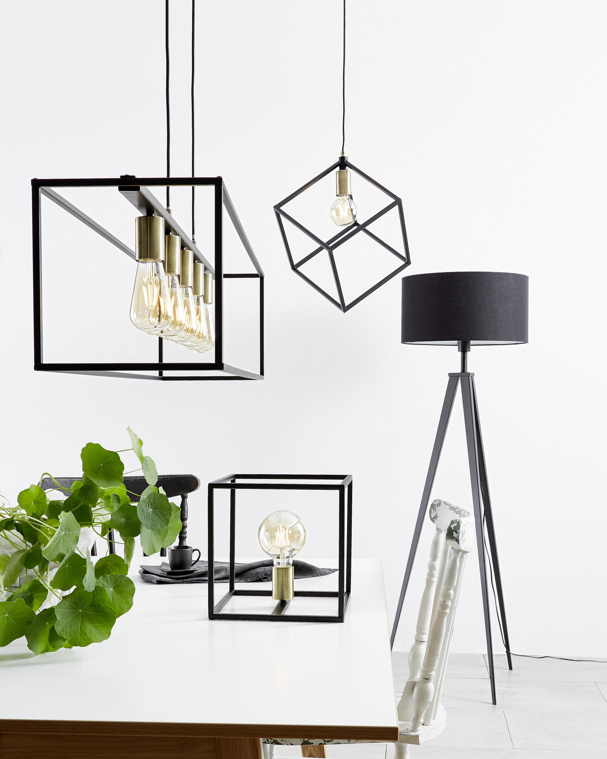 VEIOZĂ - negru, Design, metal (25/25/25cm) - Marama