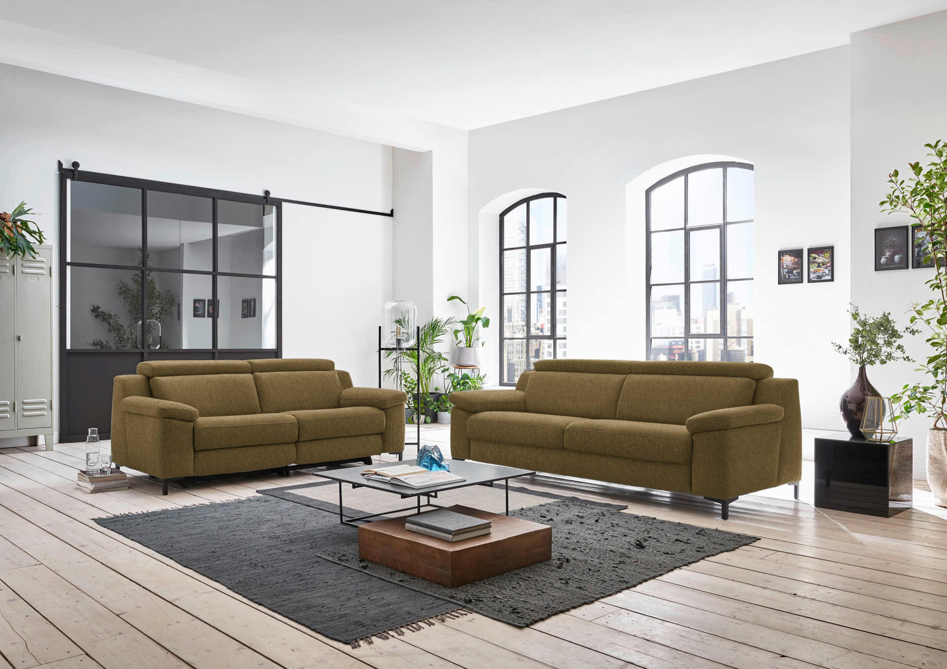 3-SITZER-SOFA in Chenille Grün  - Schwarz/Grün, Design, Textil/Metall (230/104/104cm) - Valdera
