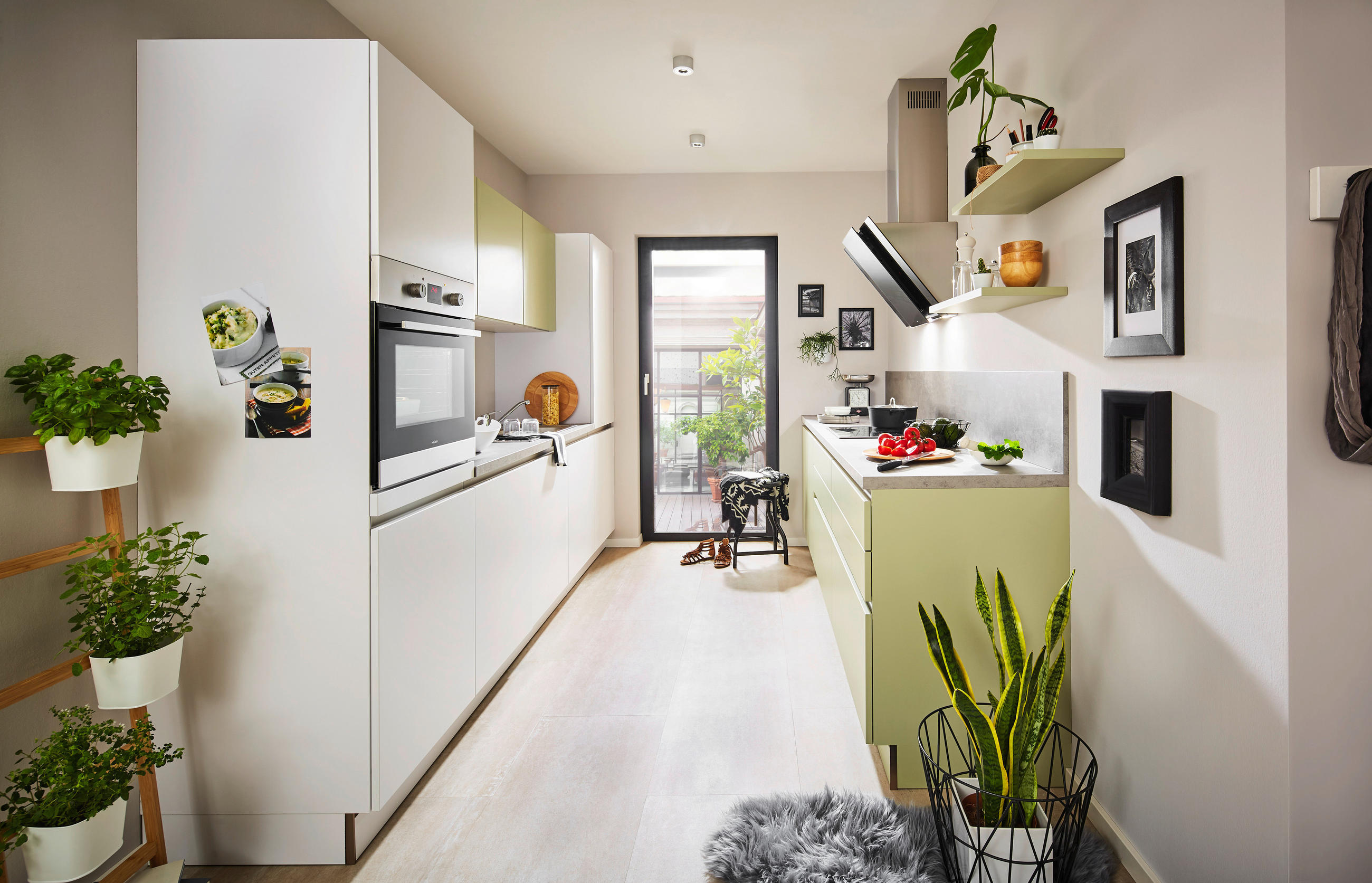 EINBAUKÜCHE SOFT LACK  - Weiß/Grün, Basics, Holzwerkstoff - Nolte Küchen