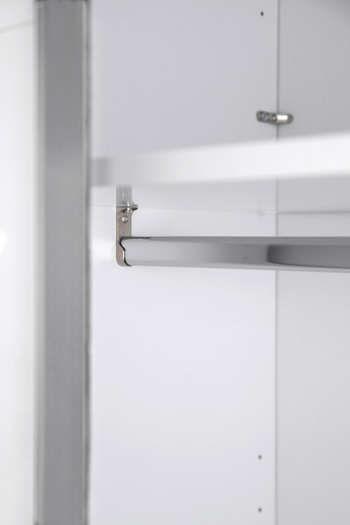 SCHIEBETÜRENSCHRANK 150/210/62 cm 2-türig Weiß  - Weiß Hochglanz/Alufarben, MODERN, Holzwerkstoff/Metall (150/210/62cm) - MID.YOU