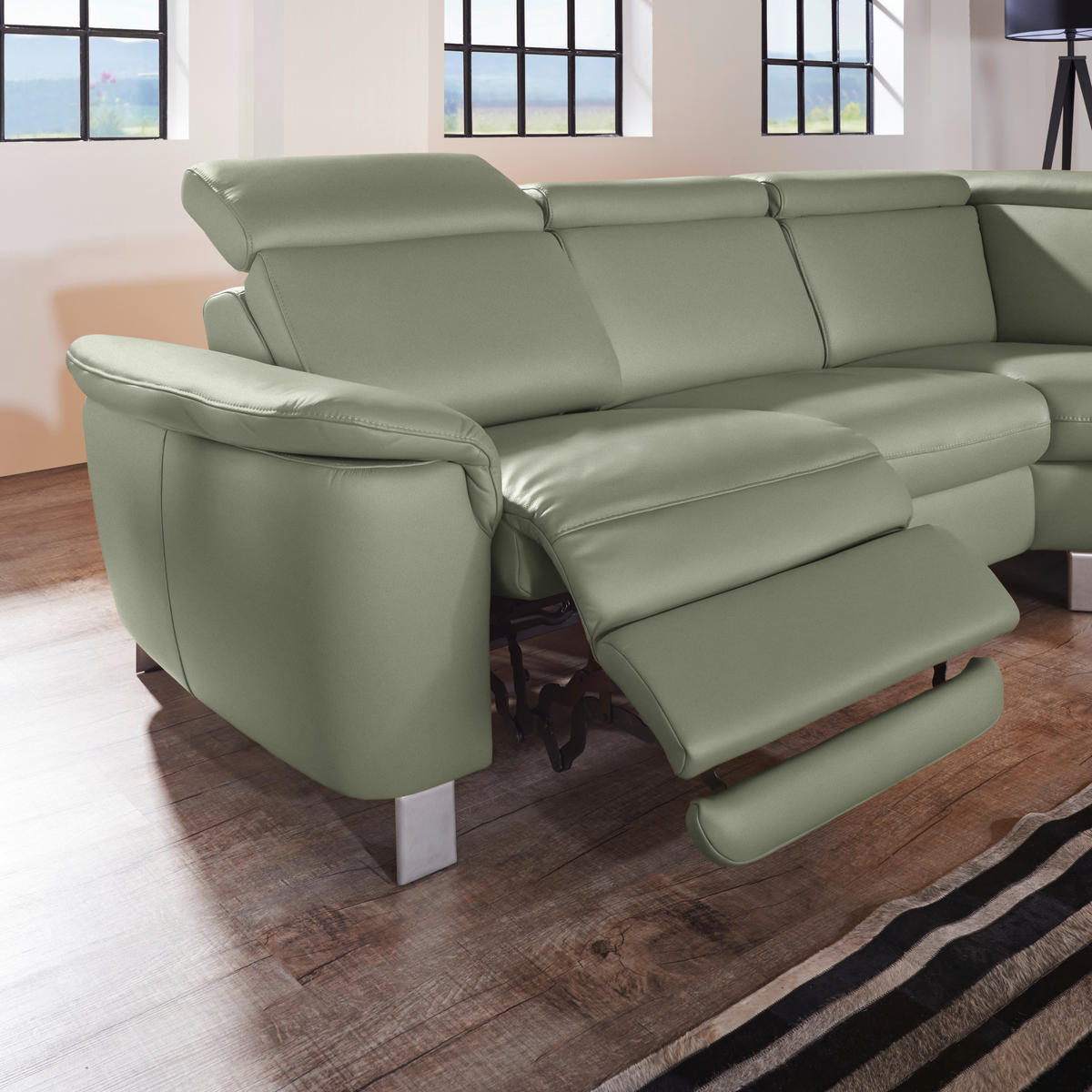 ECKSOFA in Echtleder Grün  - Alufarben/Grün, Design, Leder/Metall (271/239cm) - Cantus