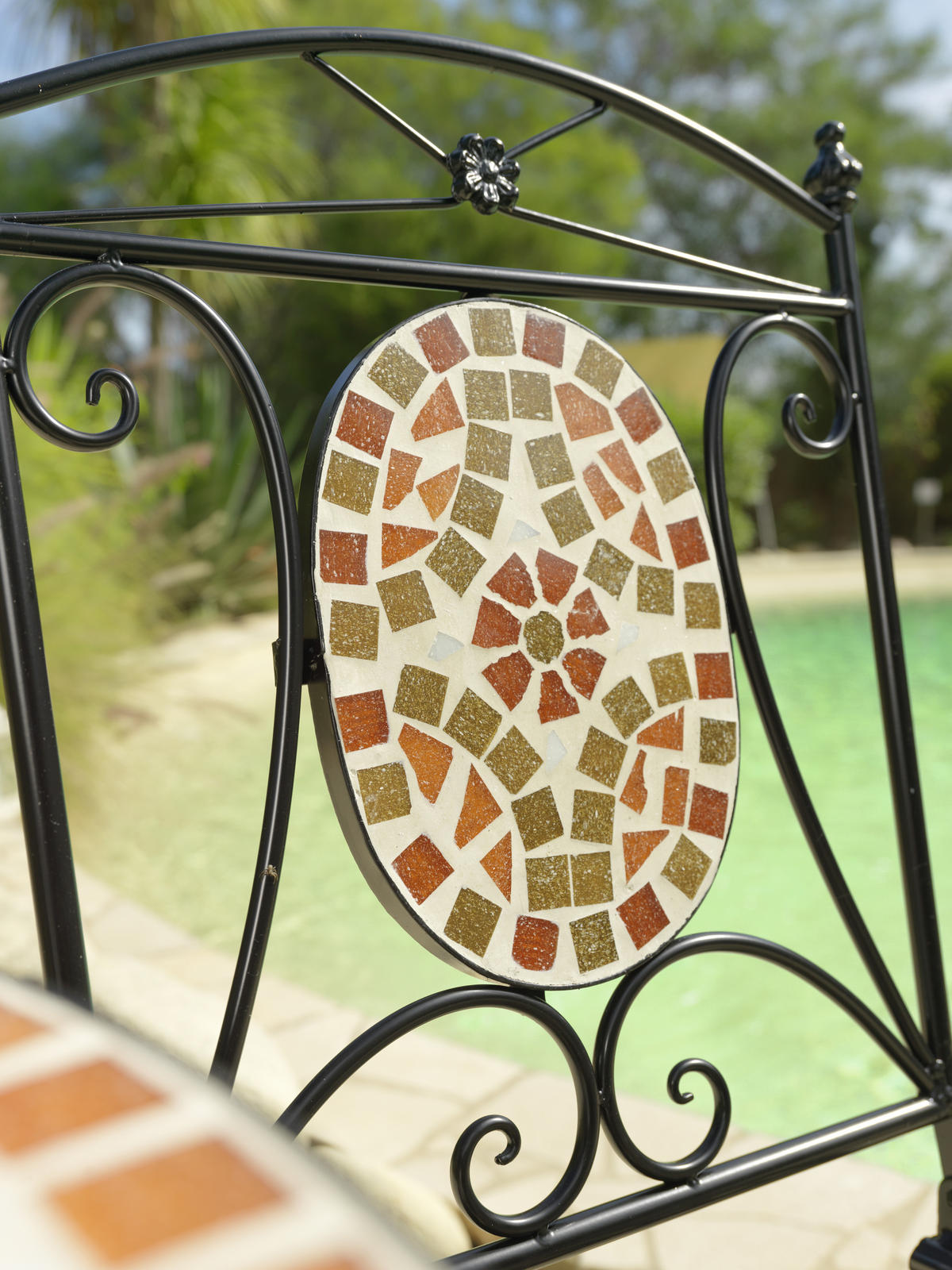 BAŠTENSKI SET 3 dela  - višebojna/crna, Lajfstajl, kamen/metal (60/40/70/95/60/51cm) - Ambia Garden