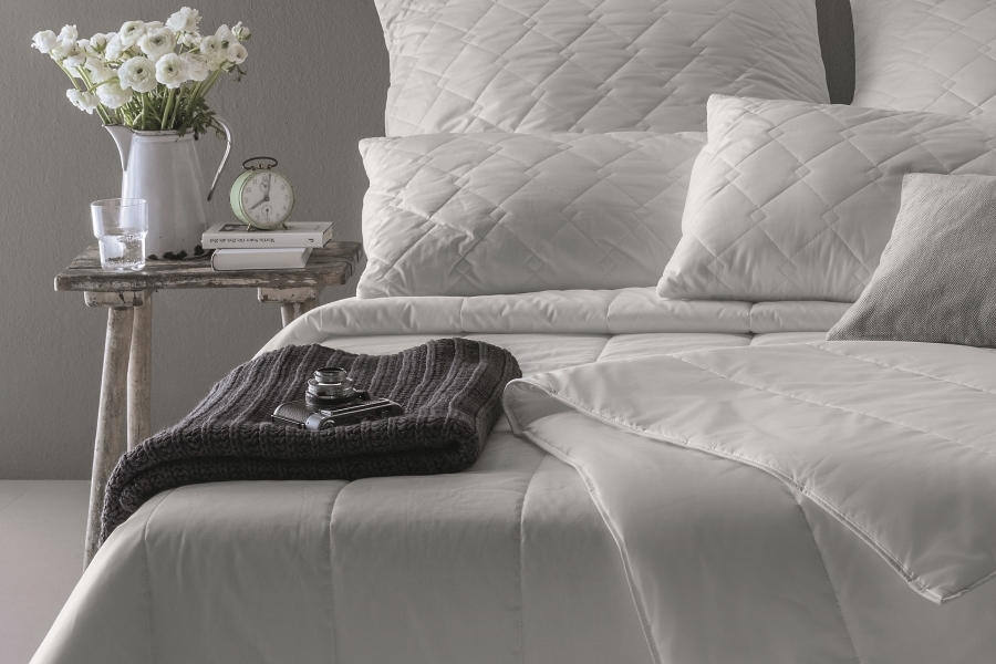 WINTERDECKE Royal De Luxe 155/220 cm - Weiß, Basics, Textil (155/220cm) - Centa-Star