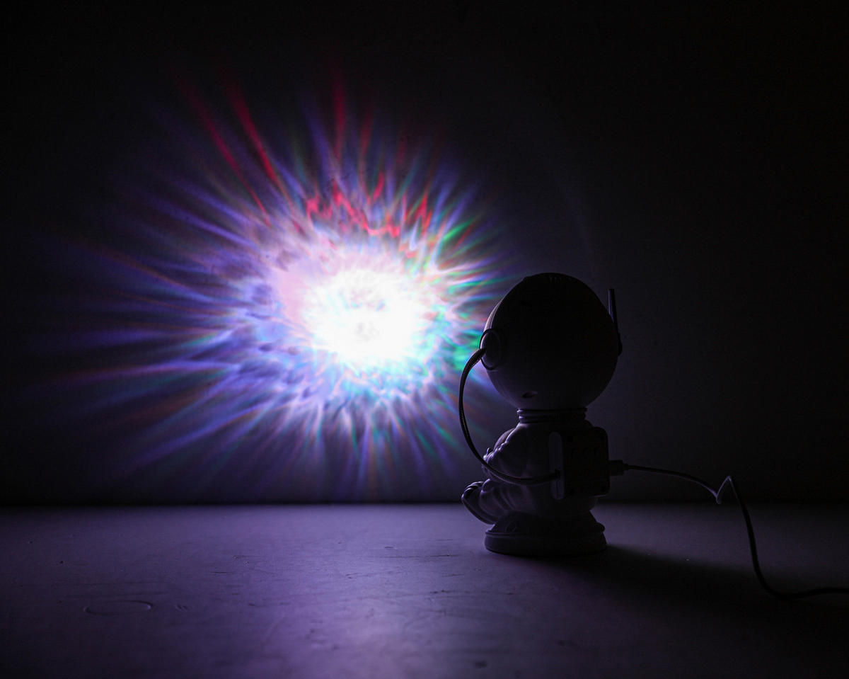 DEČJA STONA LAMPA - bela/srebrna, Trendi, plastika (12,5/20,5/11,5cm) - Novel