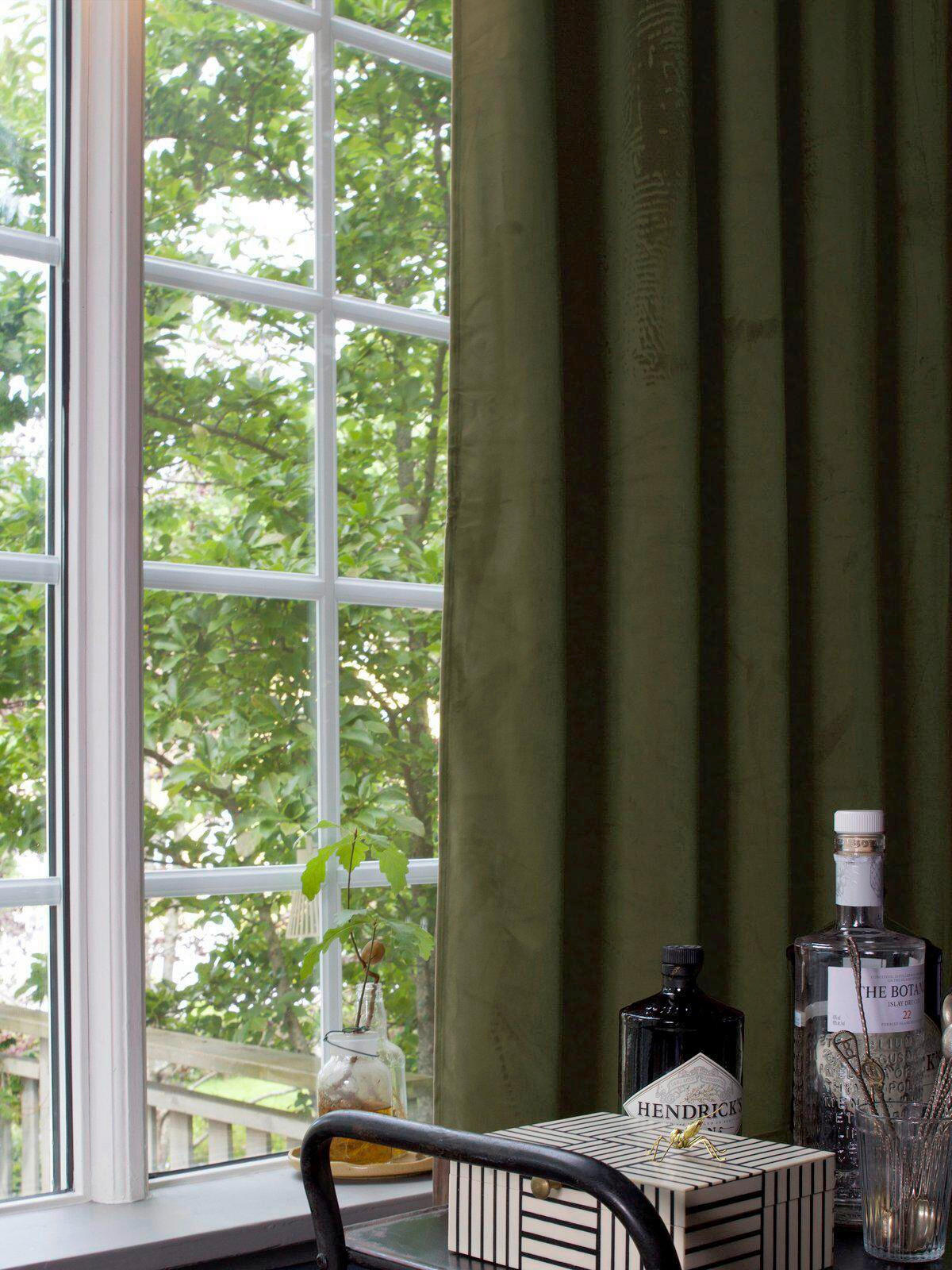 FERTIGVORHANG Verdunkelung  - Grün, Basics, Textil (135/320cm) - Svanefors