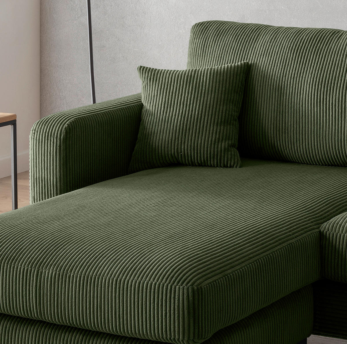 ECKSOFA in Cord Dunkelgrün  - Dunkelgrün/Schwarz, Basics, Textil/Metall (204/153cm) - Livetastic