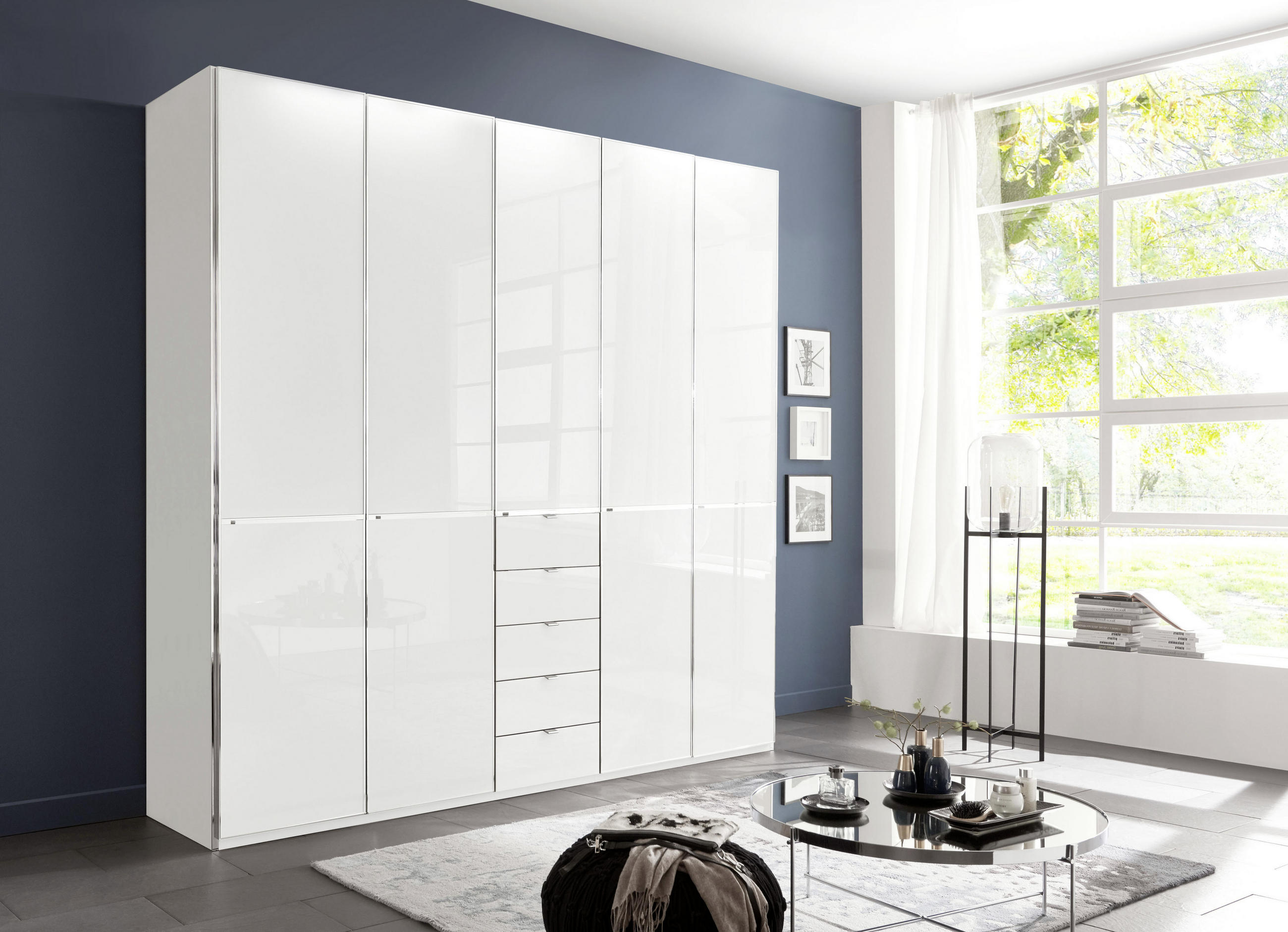 KLEIDERSCHRANK in Weiss  - Chromfarben/Weiss, Konventionell, Glas/Holzwerkstoff (250/236/58cm) - Novel