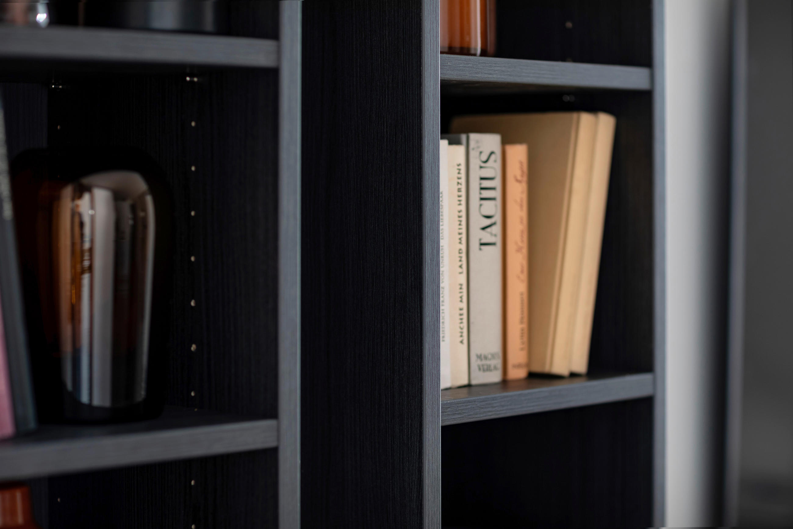 Thumbnail - Moderano Hängeelement, Mooreiche, Holzwerkstoff, 3 Fächer, 30x102x30 cm, Handmade in Germany, hängend, in verschiedenen ...