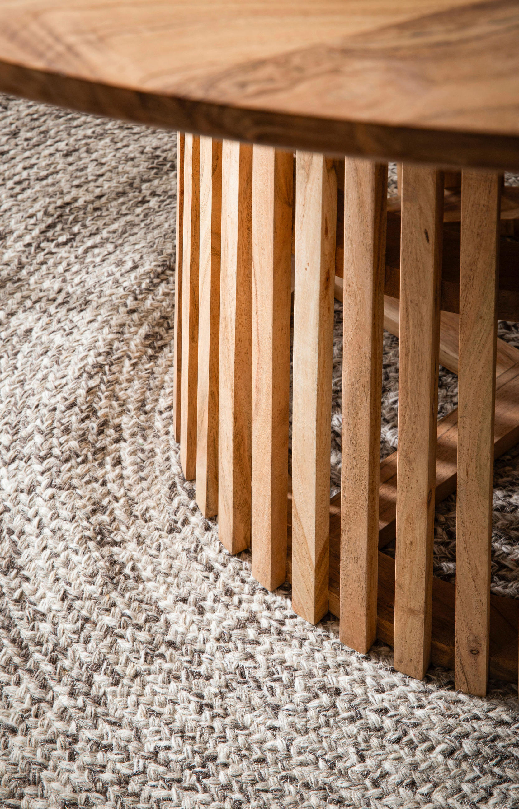 ESSTISCH in Holz  - Akaziefarben, Design, Holz (120/77/120cm) - Livetastic