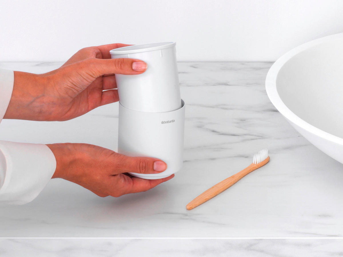 KUPAONSKA ČAŠA  bijela  metal, plastika  MINDSET  - bijela, Basics, metal/plastika (8.1/9.4/8.1cm) - Brabantia