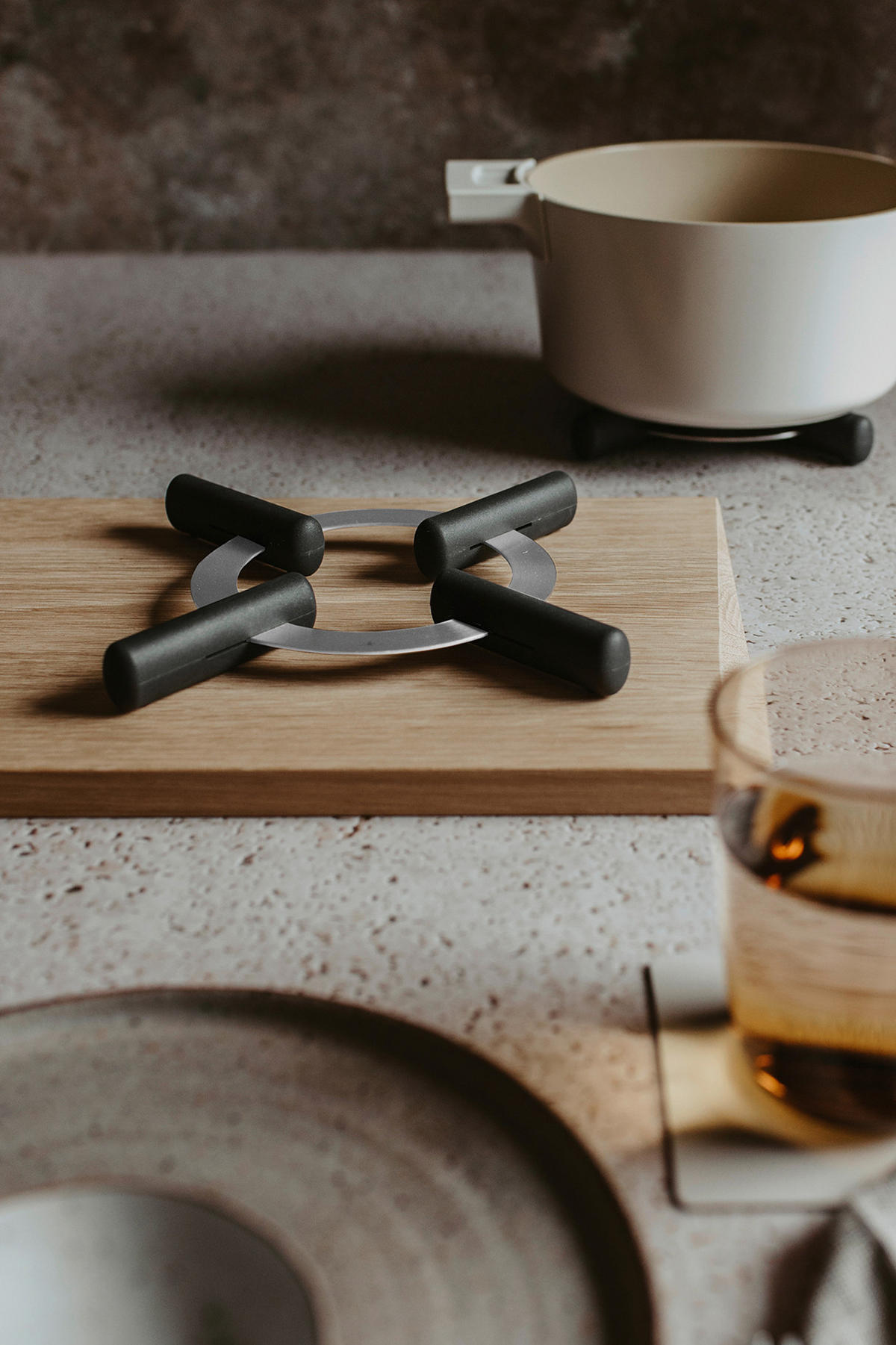 TOPFUNTERSETZER Metall Edelstahlfarben  - Edelstahlfarben, KONVENTIONELL, Metall (20,5-24,5/2,5cm) - Zack