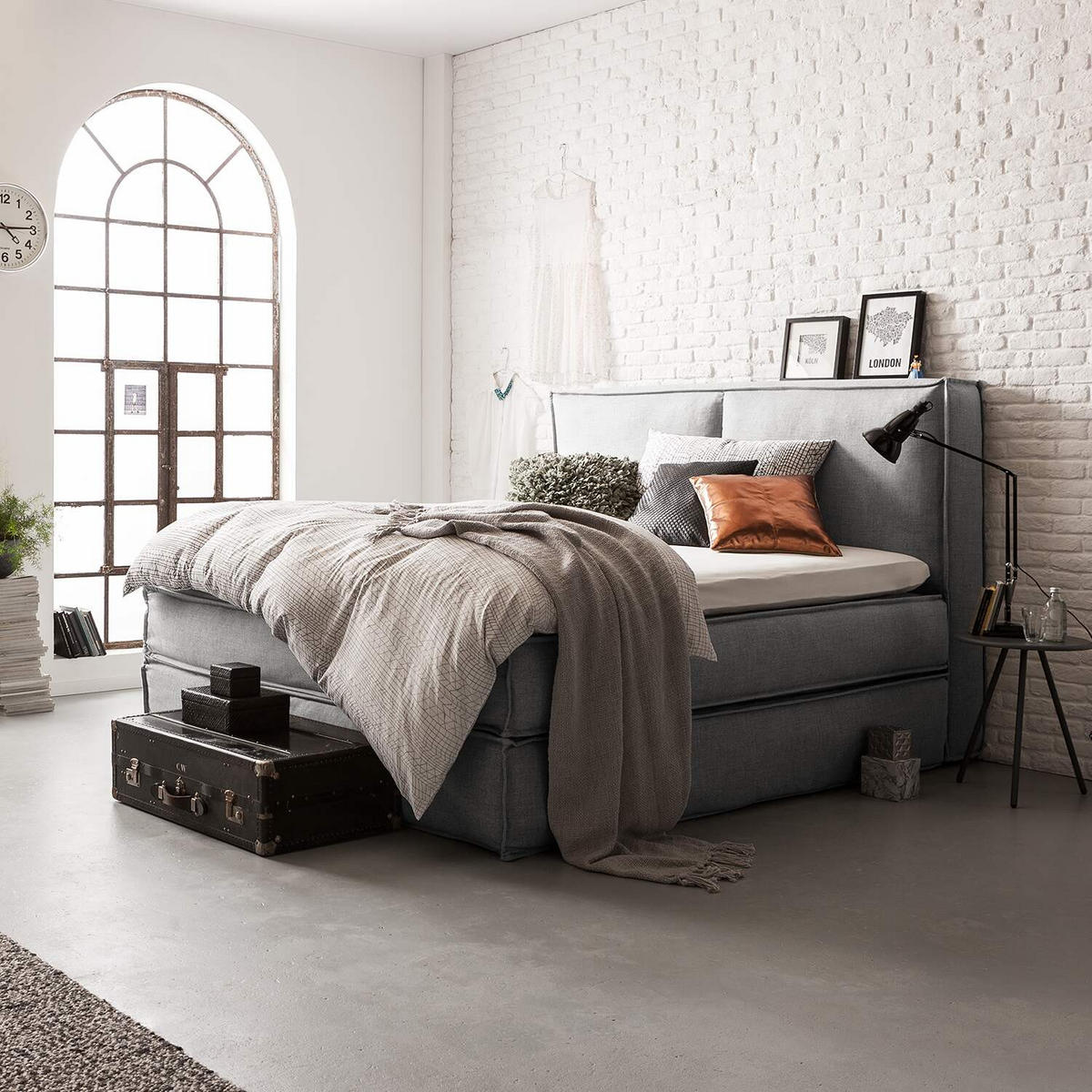 BOXSPRINGBETT 160/220 cm  in Hellgrau  - Hellgrau/Schwarz, Design, Kunststoff/Textil (160/220cm) - home24