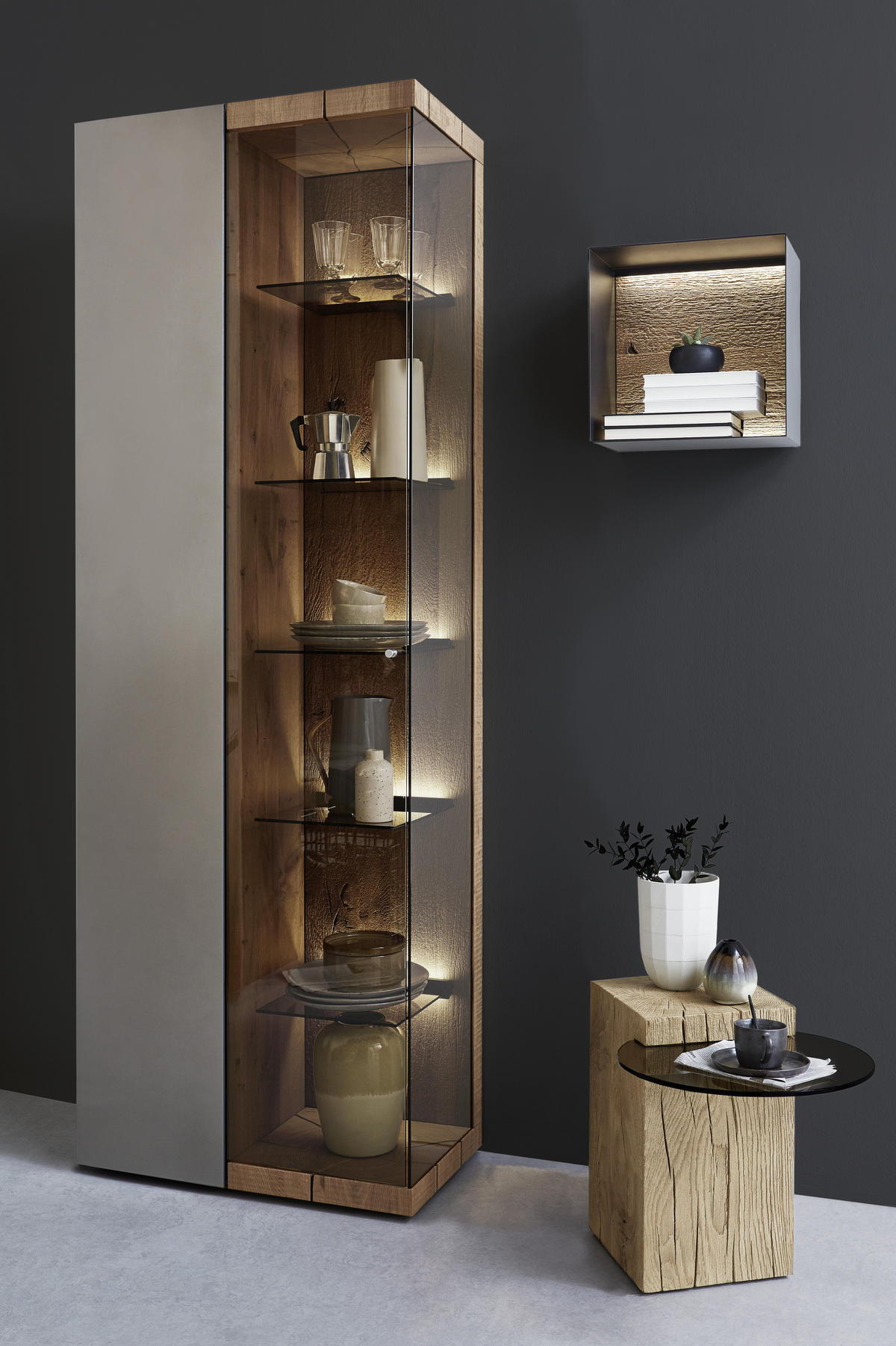 VITRINE  in vollmassiv Kerneiche Eichefarben, Titanfarben - Edelstahlfarben/Eichefarben, Natur, Glas/Holz (72/207/39cm) - Valnatura