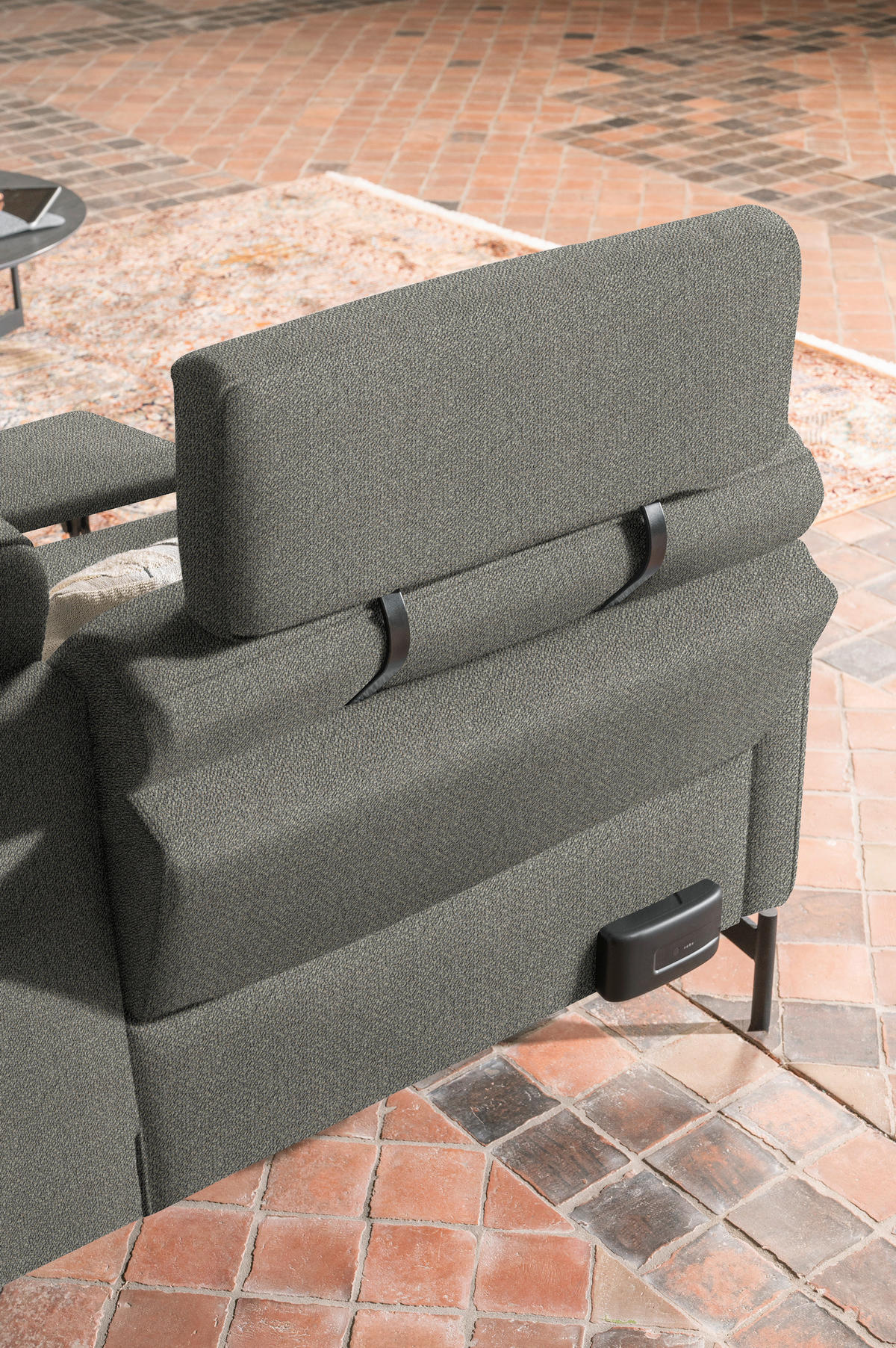 ECKSOFA in Flachgewebe, Struktur Graubraun  - Anthrazit/Graubraun, Design, Textil/Metall (254/230cm) - Johann Jakob