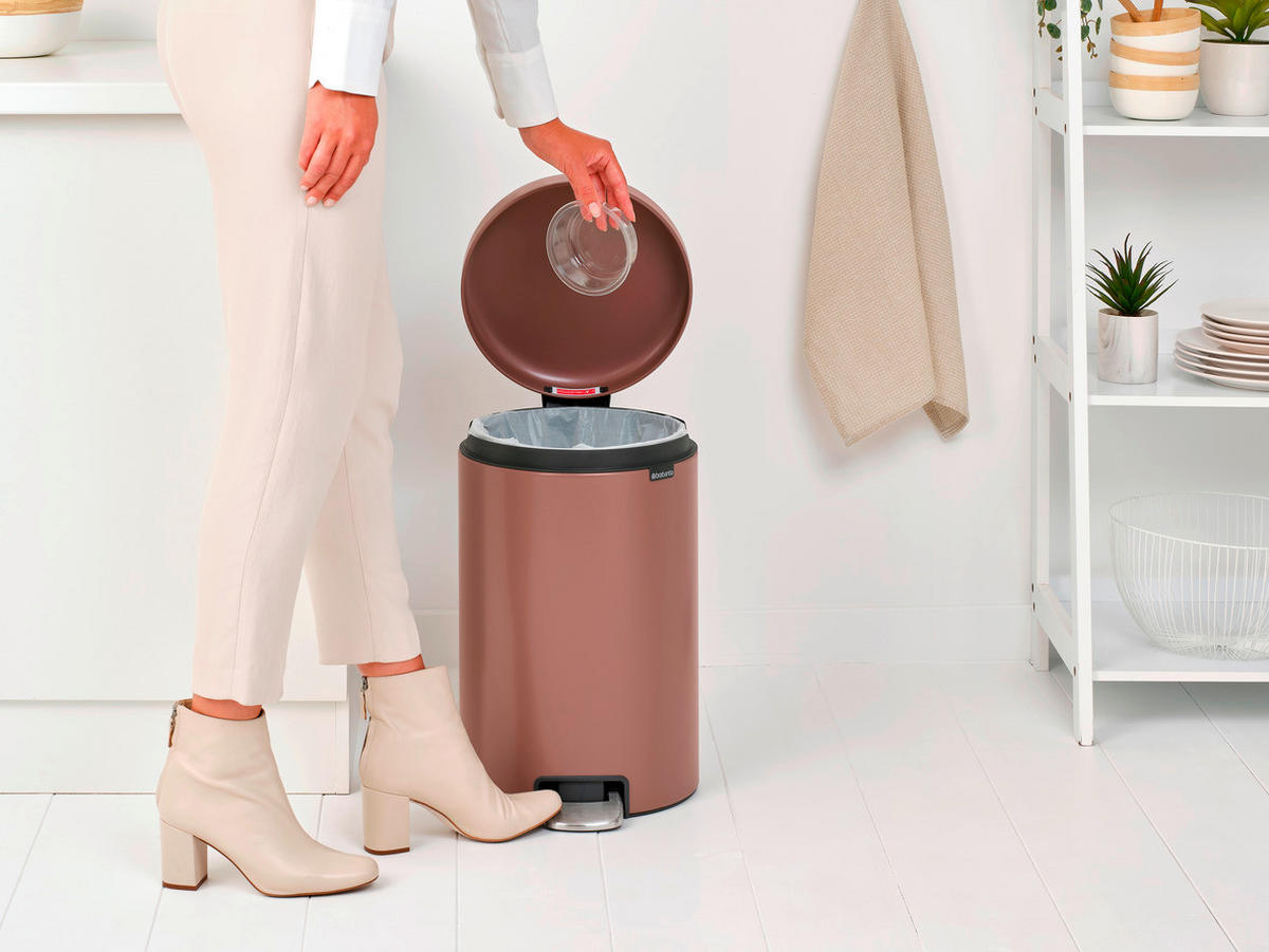 TRETEIMER 20 l  Metall  - Taupe/Anthrazit, Basics, Kunststoff/Metall (29/46,7/38cm) - Brabantia