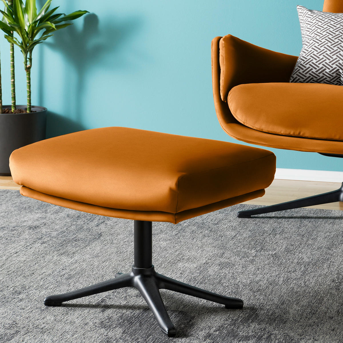 HOCKER in Textil Rostfarben  - Rostfarben/Schwarz, Design, Textil/Metall (51/37/41cm) - home24