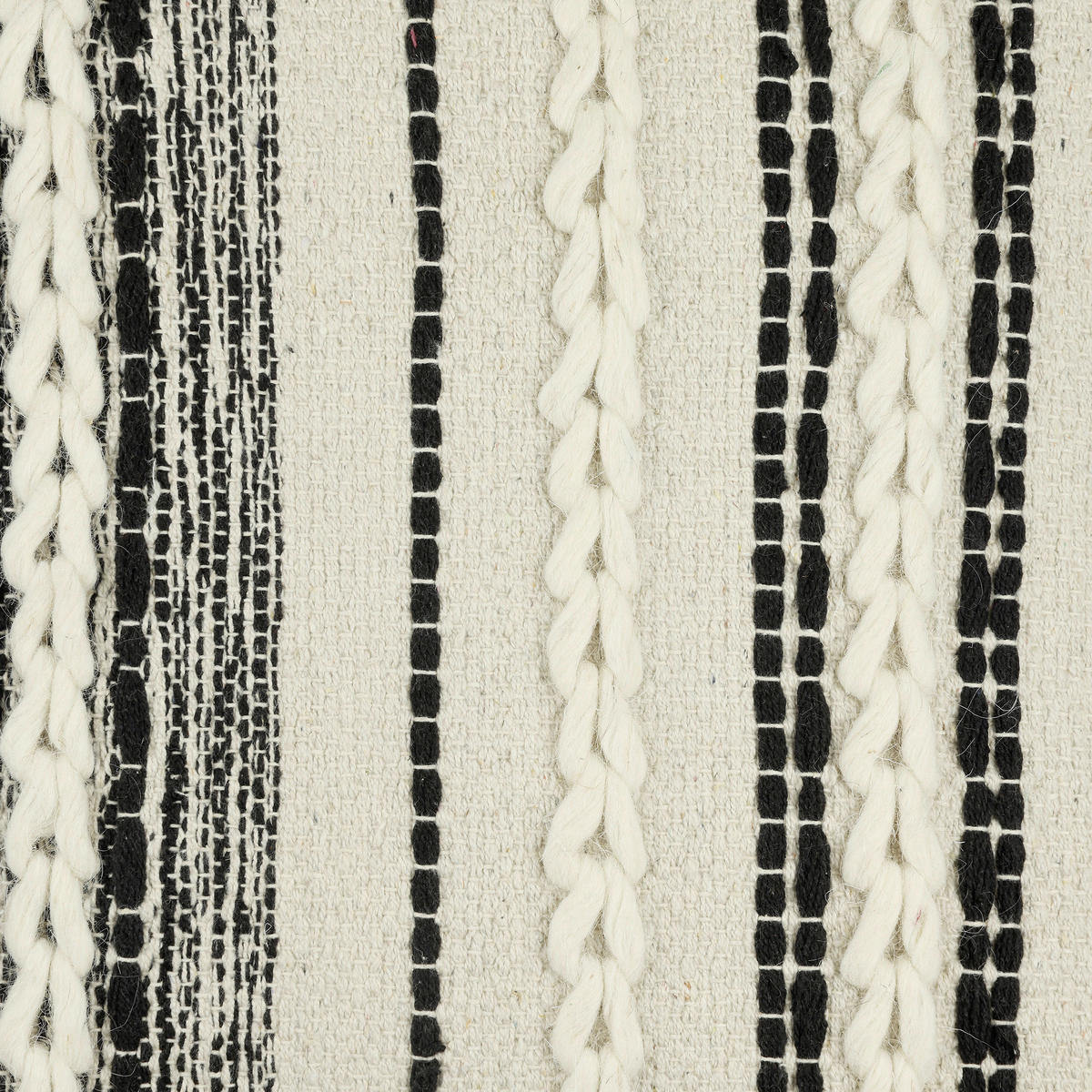 ZIERKISSEN  45/45 cm   - Creme/Weiß, Basics, Textil (45/45cm) - Eglo