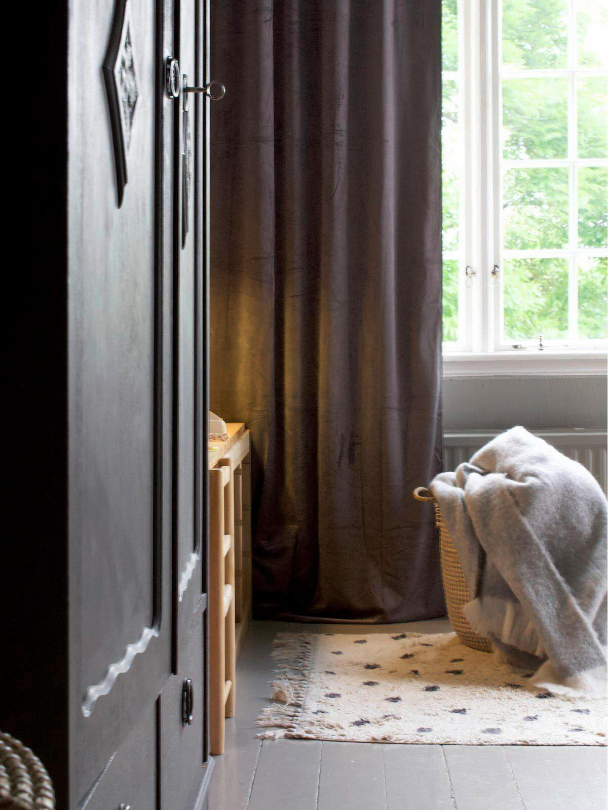 FERTIGVORHANG Verdunkelung  - Dunkelgrau, Basics, Textil (135/320cm) - Svanefors