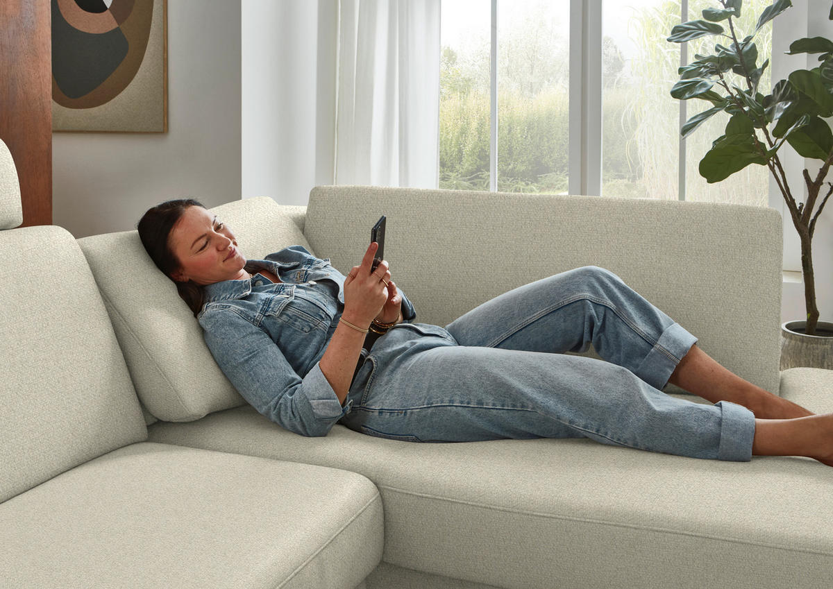 ECKSOFA  Chenille Silberfarben  - Silberfarben/Schwarz, Design, Textil/Metall (239/182cm) - Beldomo Comfort