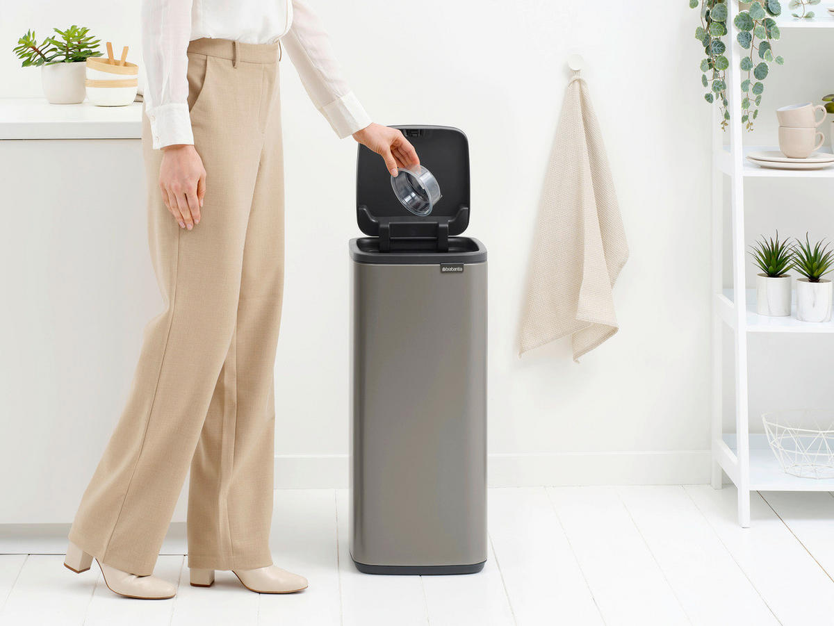 KANTA SA PAPUČICOM  30 l   - antracit/platinasta, Dizajnerski, metal/plastika (28/65/30,5cm) - Brabantia