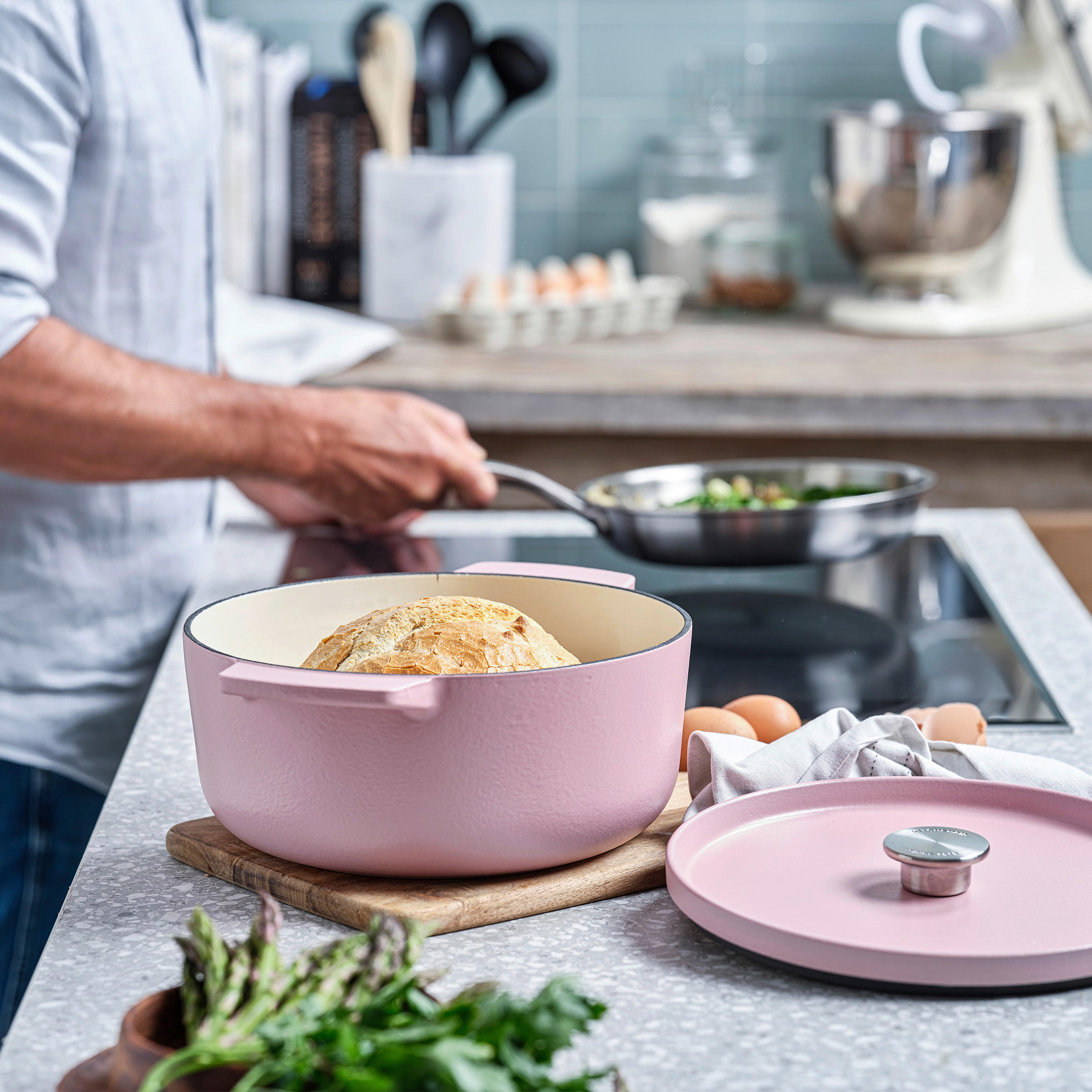 BRÄTER Cast Iron  - Creme/Rosa, Basics, Metall (3.3l) - Kitchenaid