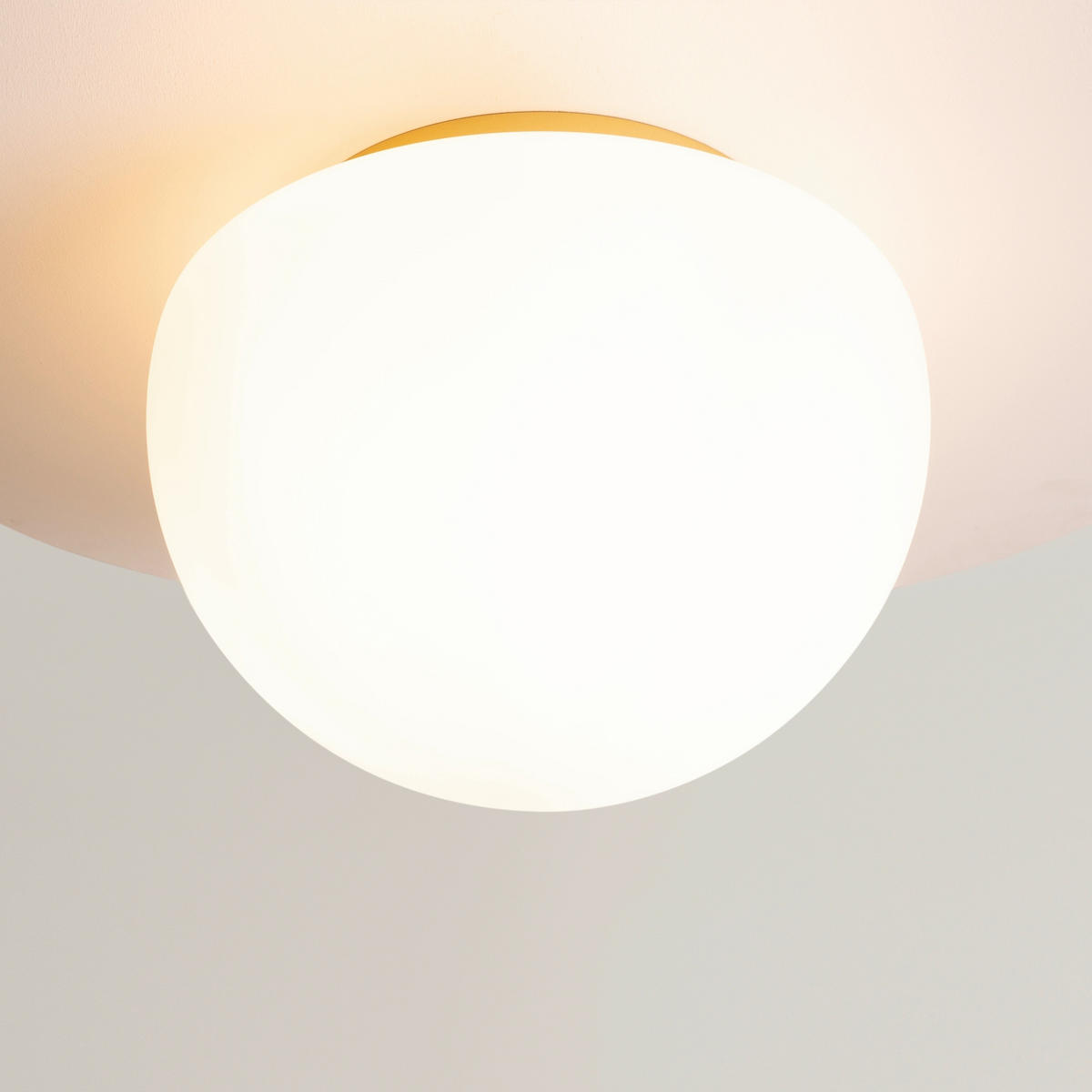 TAKLAMPA Modern 31,5/22 cm  - vit, Design, glas (31,5/22cm) - MAYTONI