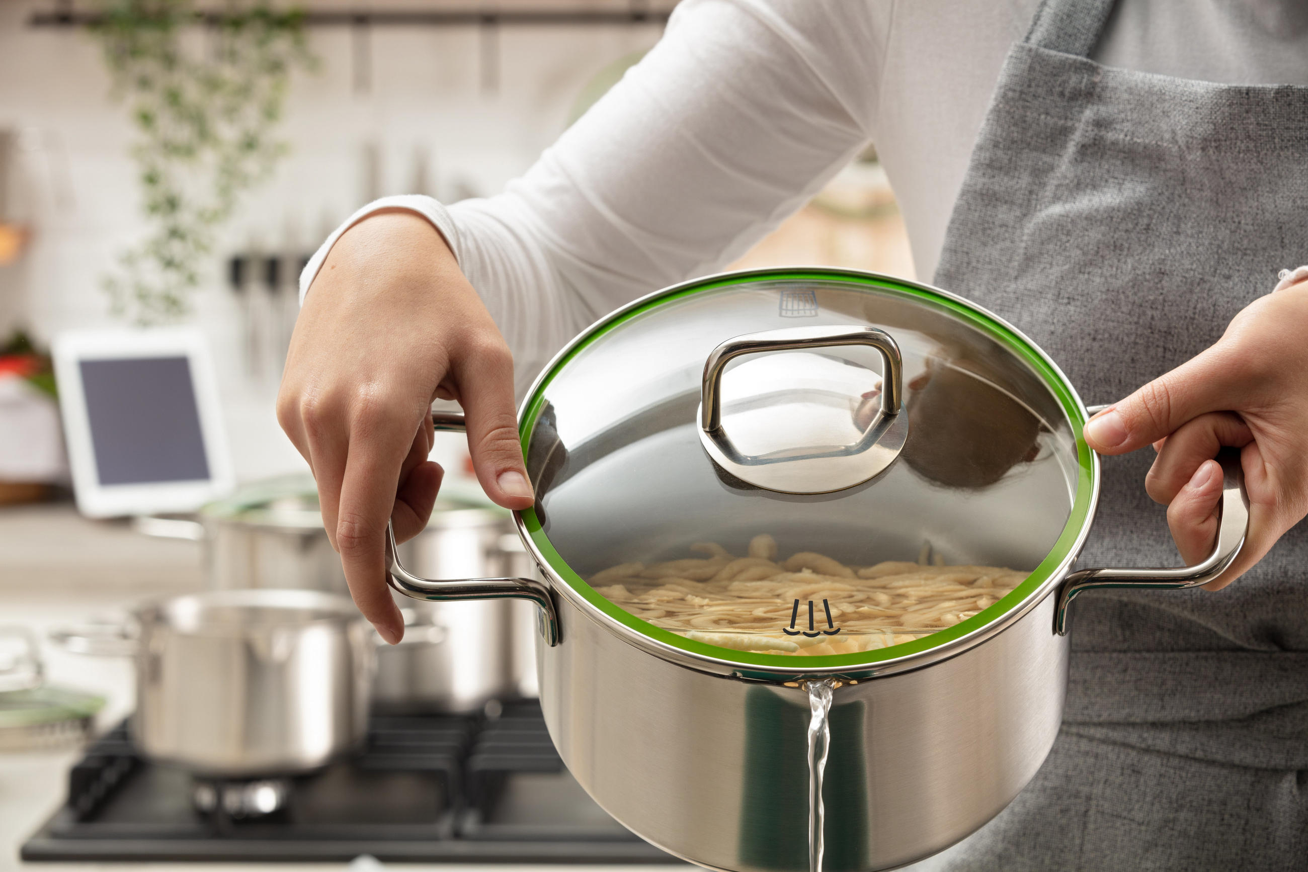 OALĂ PENTRU CARNE 0,5 l  - culoare inox, Design, sticlă/metal (14cm) - Chefkoch+Fackelmann
