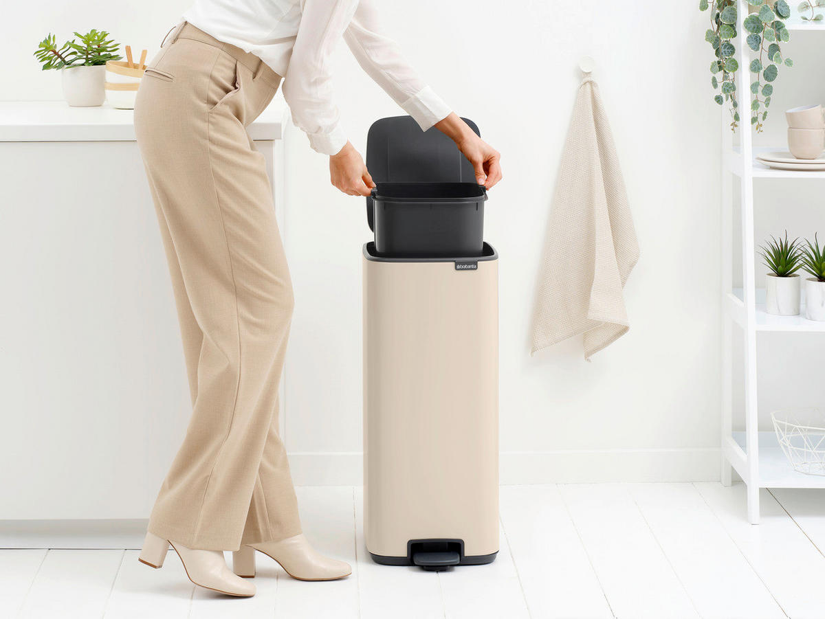 KOŠ S NOŽNOM PAPUČICOM  30 l  New Icon  - bež/antracit, Design, metal/plastika (28,8/64,7/35,8cm) - Brabantia
