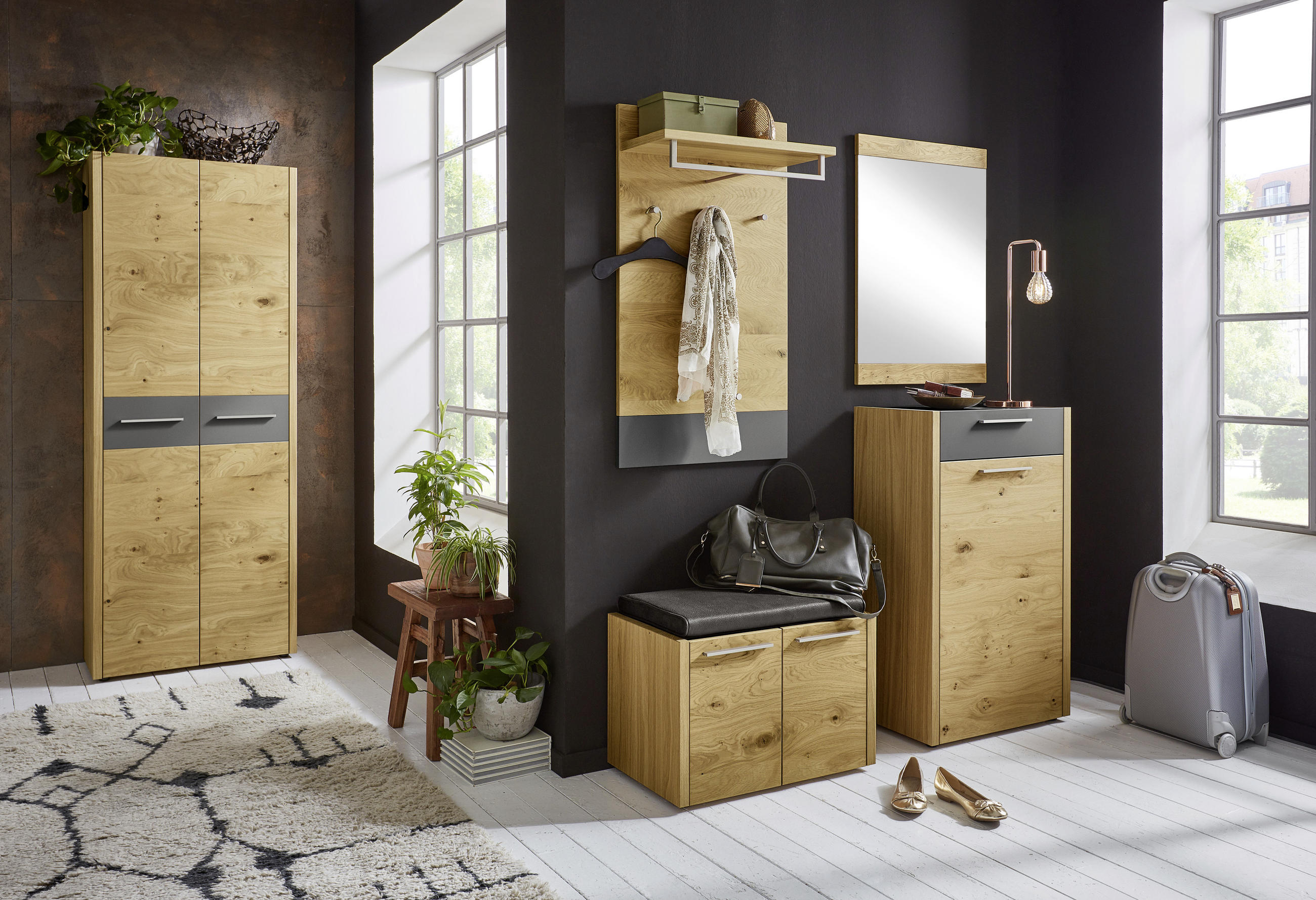 Thumbnail - Garderobenschrank, Grau, Eiche, Holzwerkstoff, Eiche, Balkeneiche, furniert, 1 Fächer, 73x193x37 cm, Goldenes M, Made in...